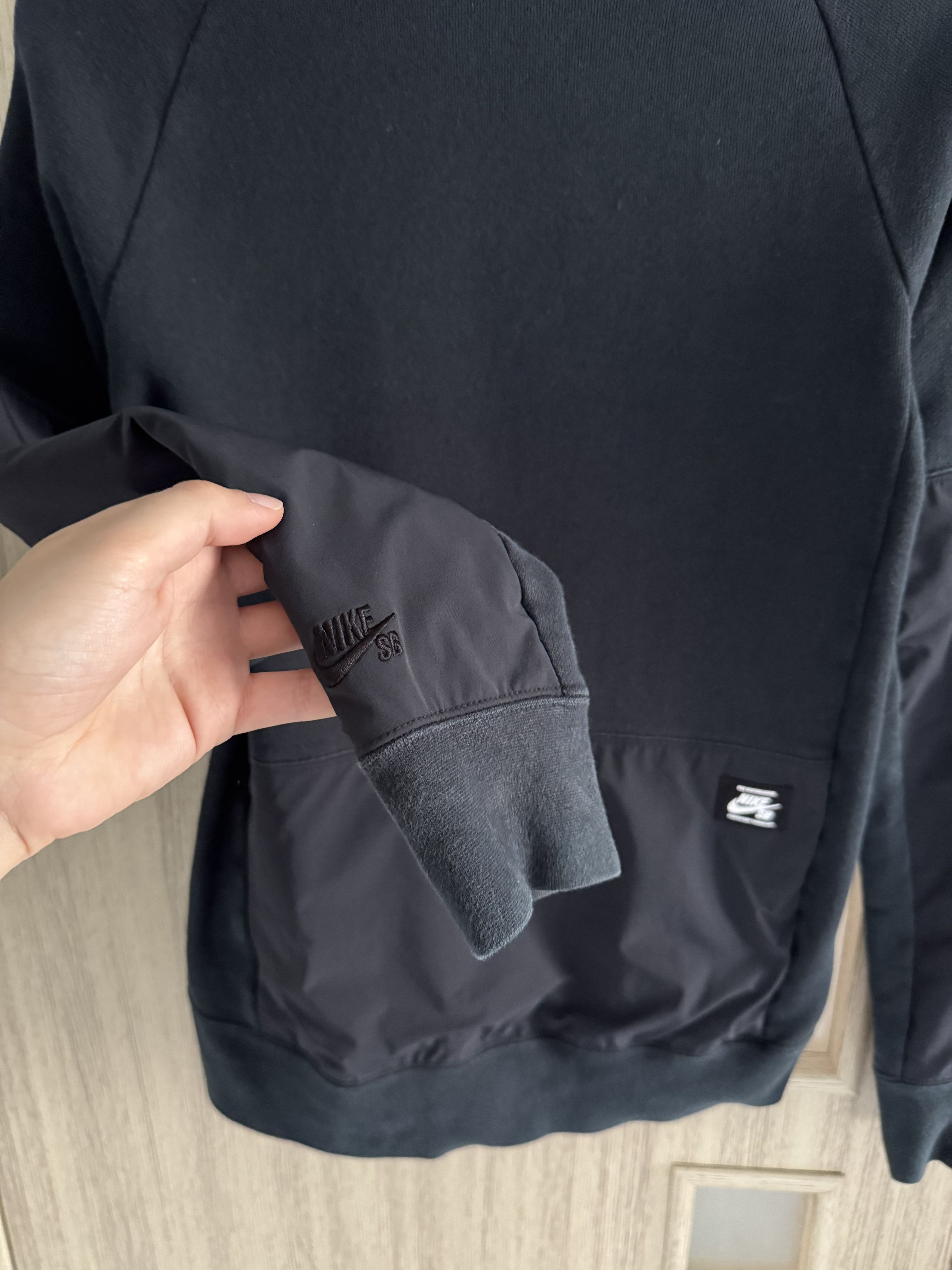 Nike Nike SB Crew Neck Pocket Sweatshirt Black Size US S / EU 44-46 / 1 - 3 Thumbnail