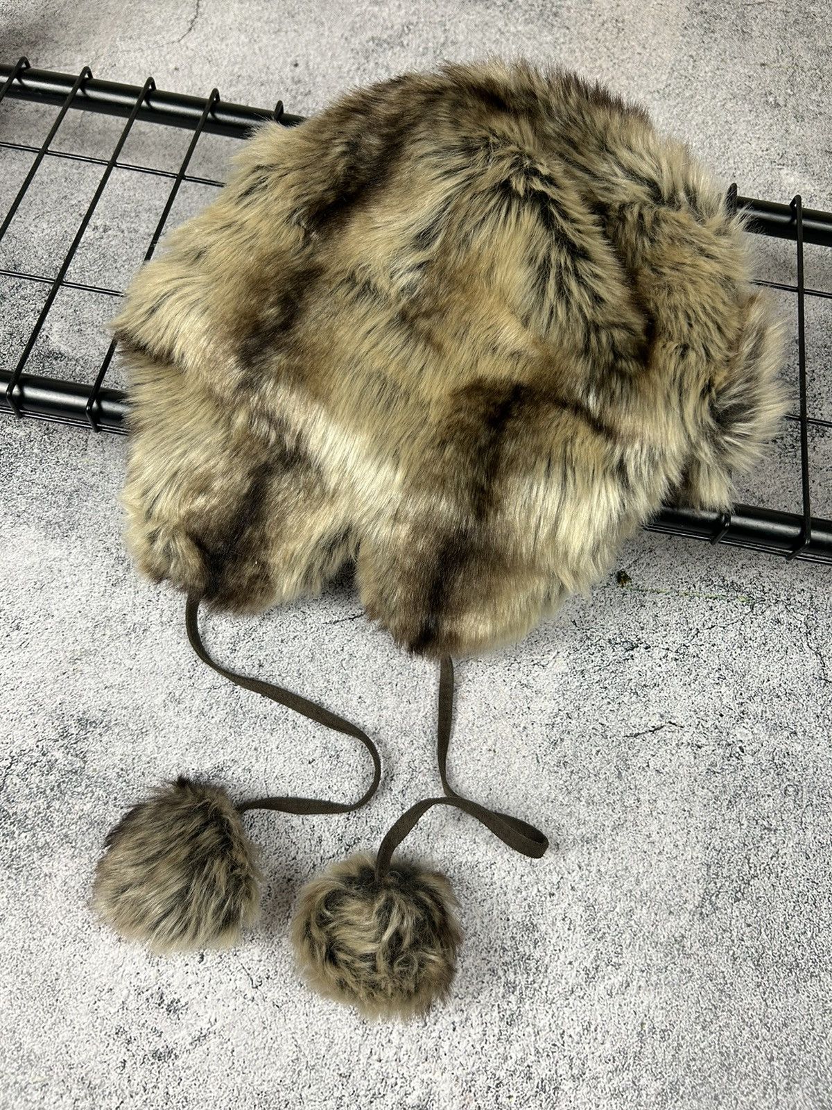 Vintage Ushanka Trapper Hat Furry Mohair Fuzzy Fur Hat Y2K Size ONE SIZE - 3 Thumbnail