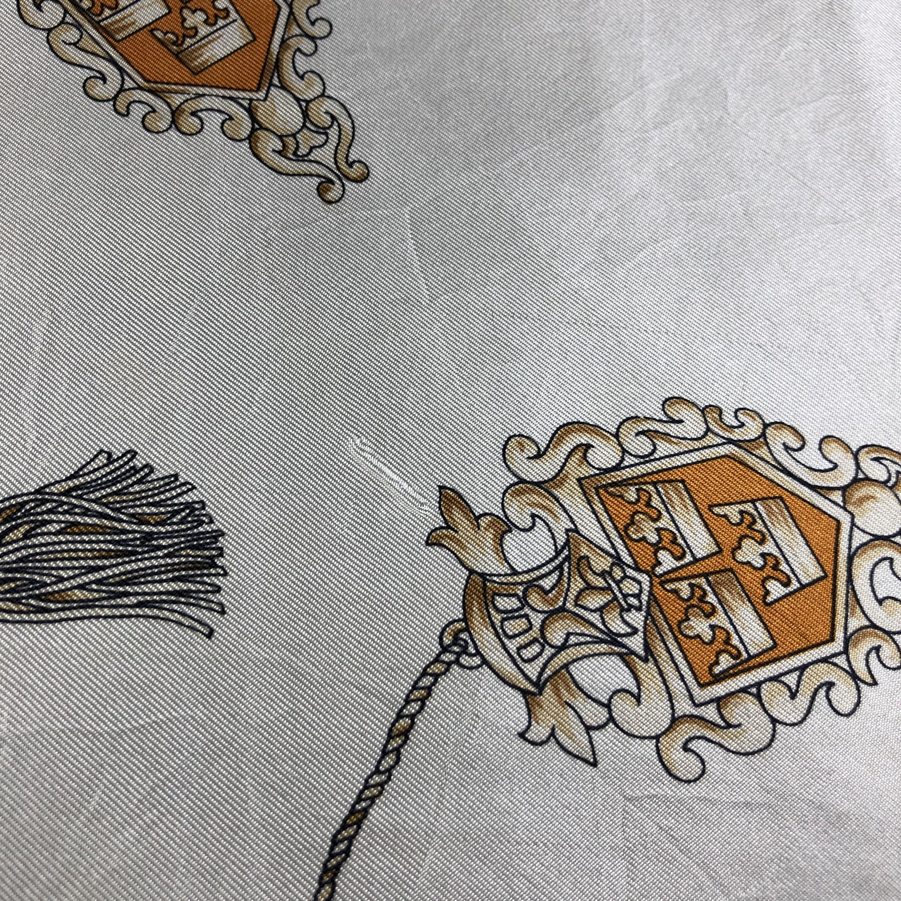 Japanese Brand Luxury Design Silk Scarf M517 Size ONE SIZE - 7 Thumbnail