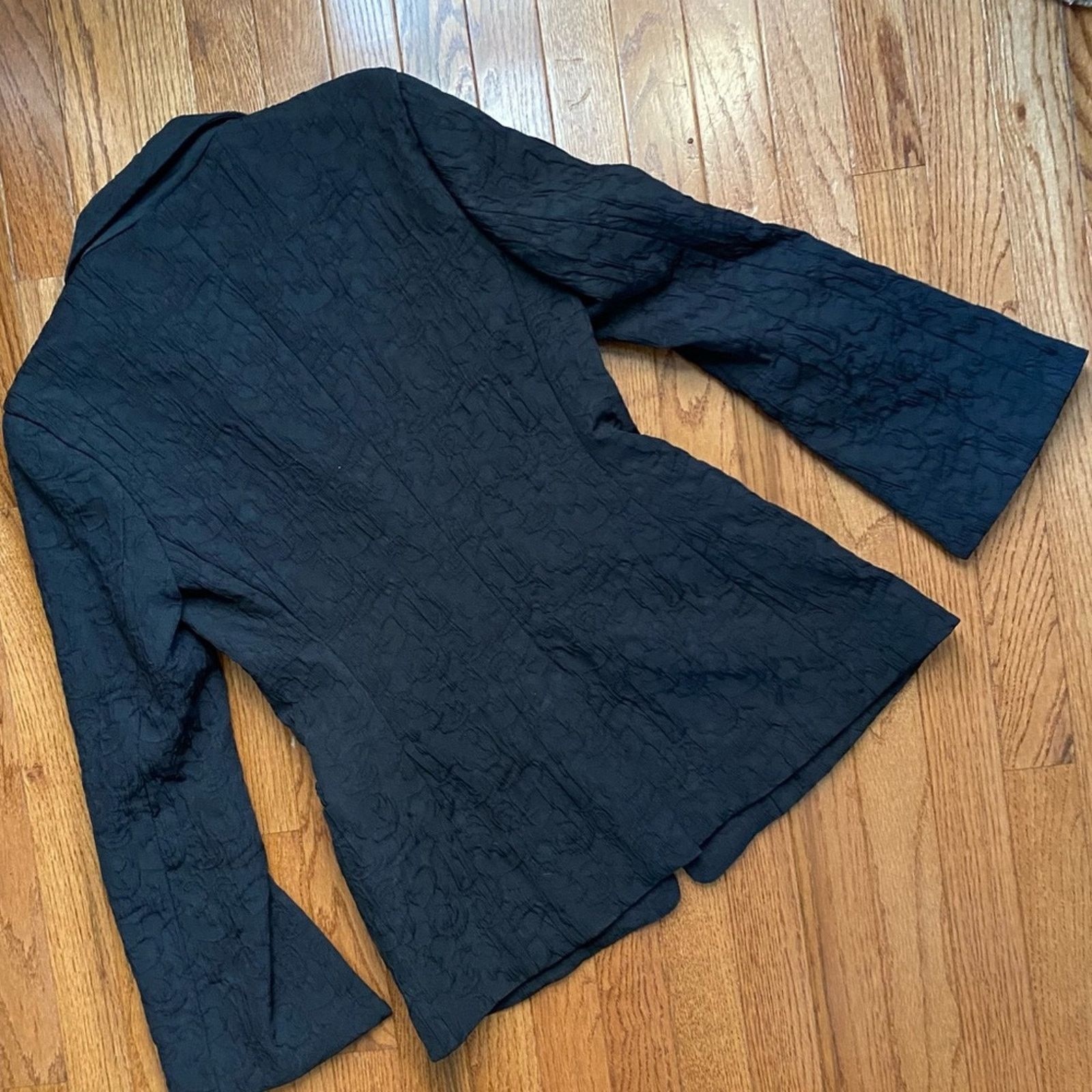 Other Josie Natori $895 Textured Split Sleeve Black Blazer 6 EUC Size M / US 6-8 / IT 42-44 - 14 Thumbnail