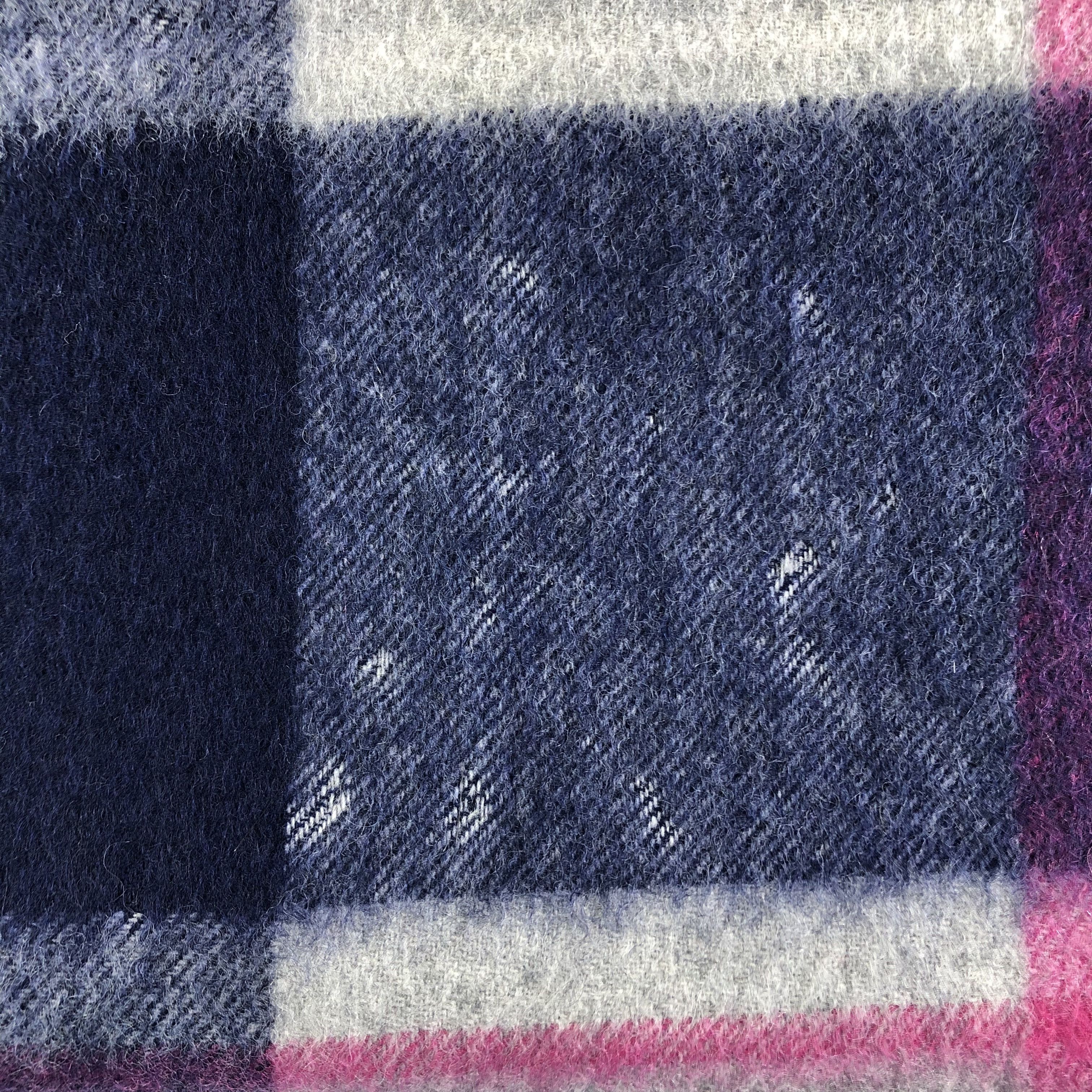 Mackintosh Mackintosh Philosophy Scarf / Muffler / Neckwear - KM407 Size ONE SIZE - 2 Thumbnail