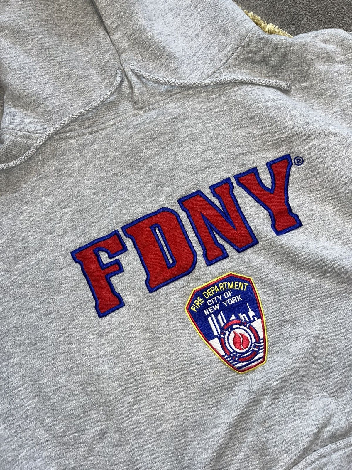 Vintage FDNY hoodie Size US XXL / EU 58 / 5 - 2 Thumbnail