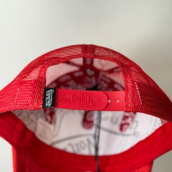 Designer × Von Dutch NWT VON DUTCH VELVET RED TRUCKER HAT Size ONE SIZE - 7 Thumbnail