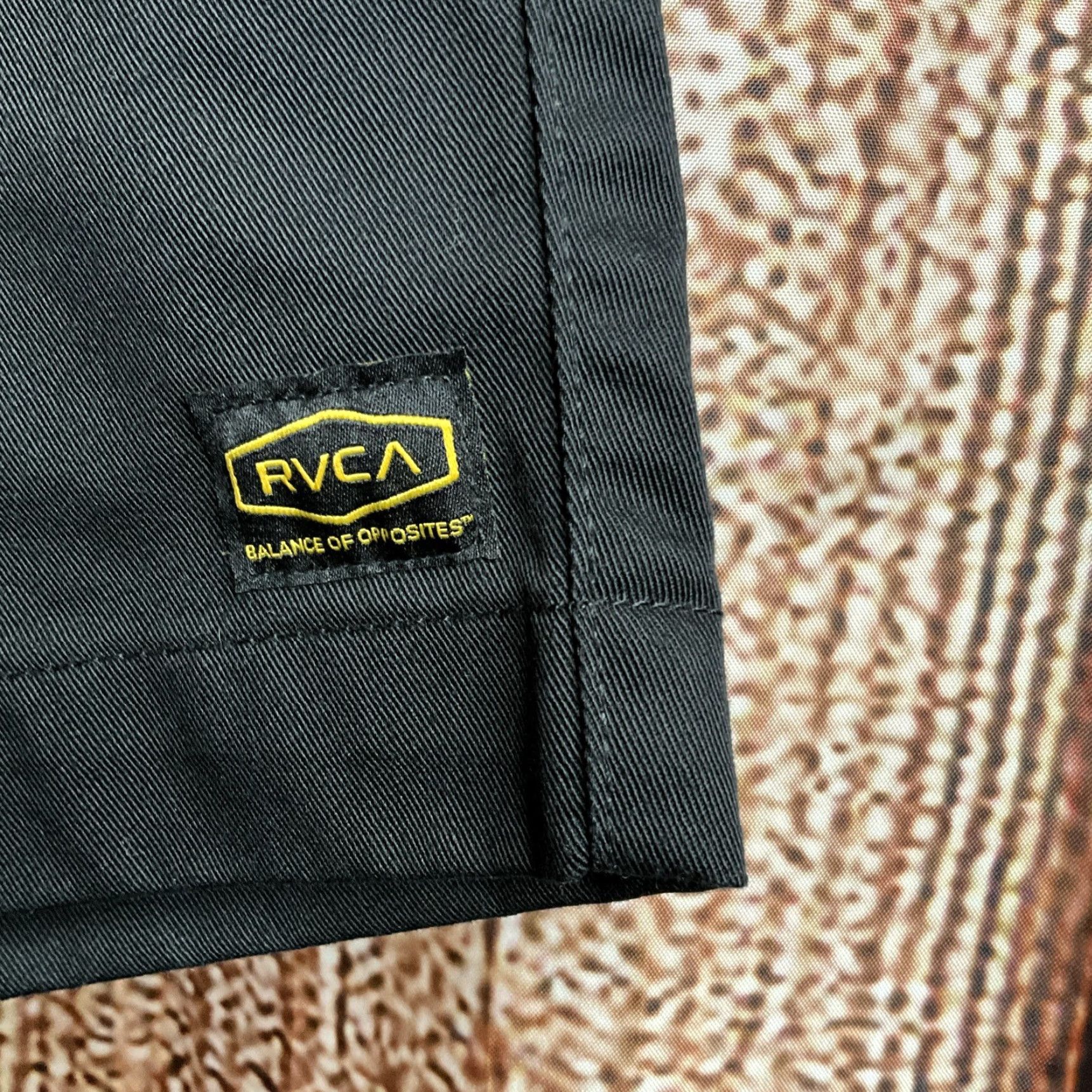 RVCA RVCA Balance Of Opposites Black Shorts Americana Fit Men's 31 Size US 31 - 2 Thumbnail