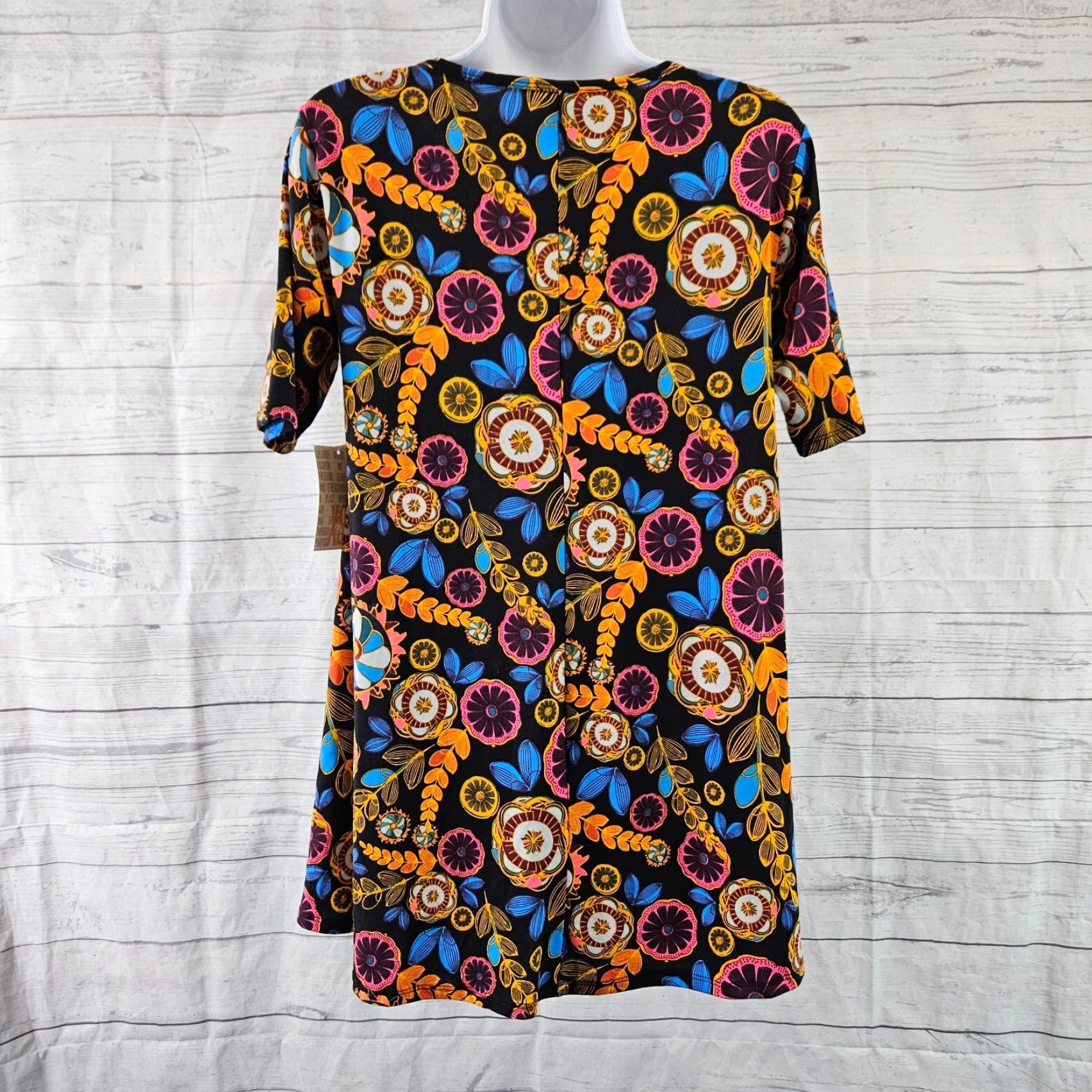 Vintage VINTAGE LuLaRoe Womens Perfect T XS Blue Orange Floral Short Sleeve Size 26" / US 2 / IT 38 - 4 Thumbnail