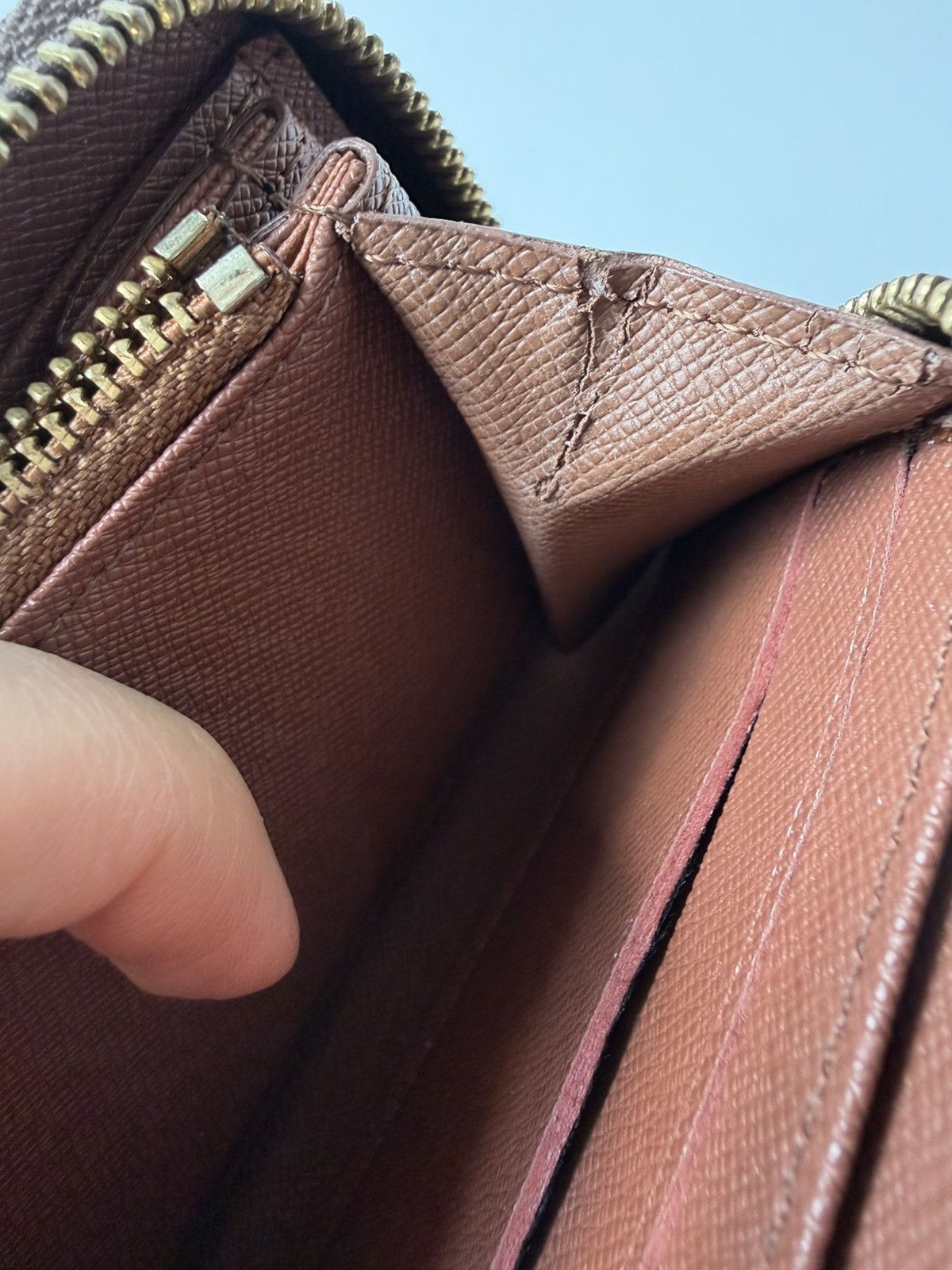 Louis Vuitton Louis Vuitton Monogram Long zippy Wallet Size ONE SIZE - 17 Thumbnail