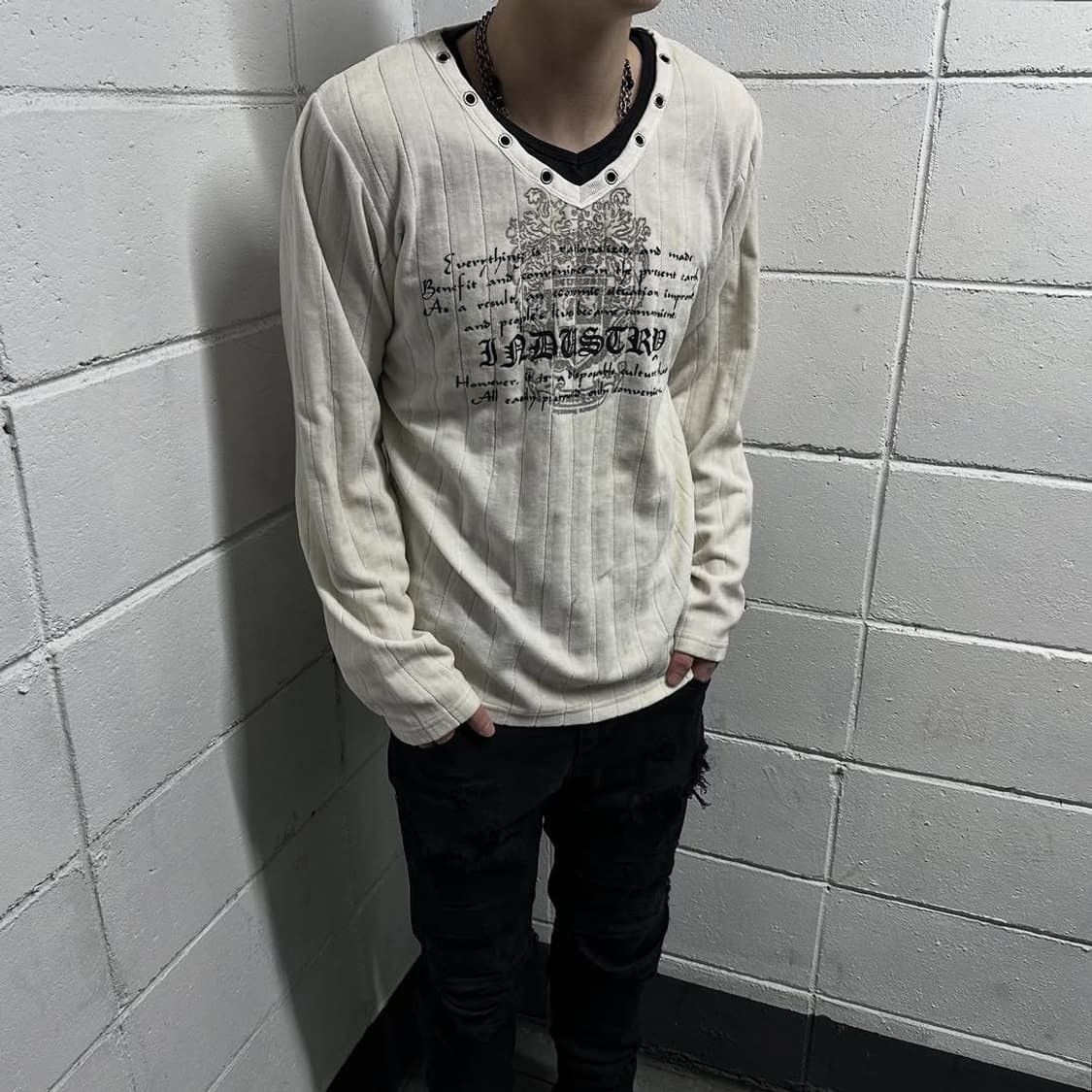 Japanese Brand Beaumere Punk Velvet Eyelet Long Sleeve Shirt (145) Size US XXS / EU 40 - 1 Thumbnail