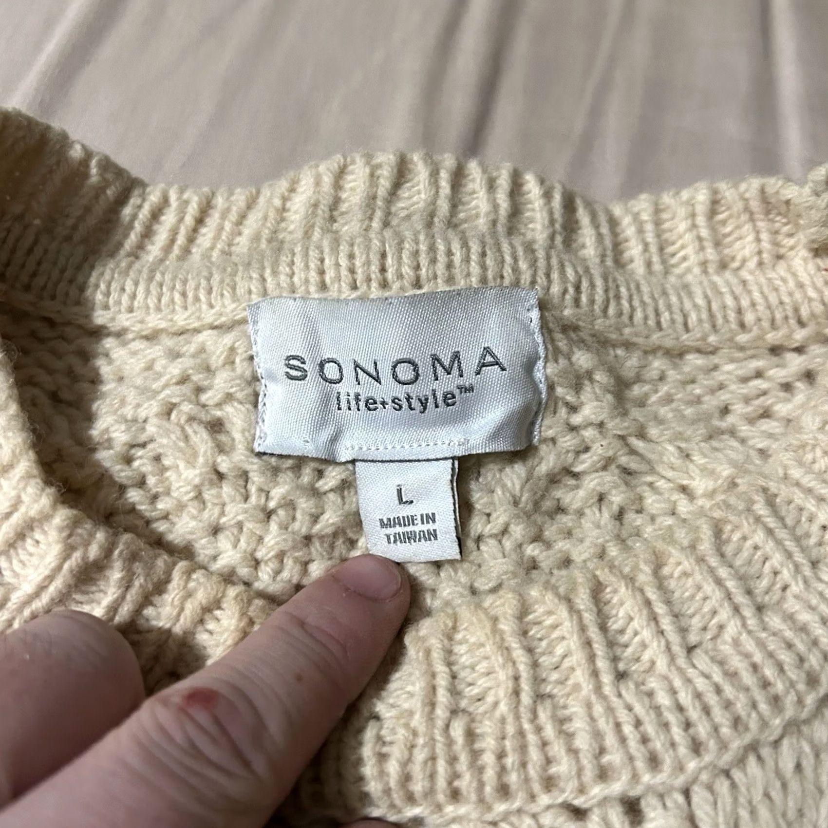 Vintage VINTAGE Sonoma Oversized Fisherman Cable-Knit Sweater L Men Cream 90s Pullover Large Size US L / EU 52-54 / 3 - 3 Thumbnail