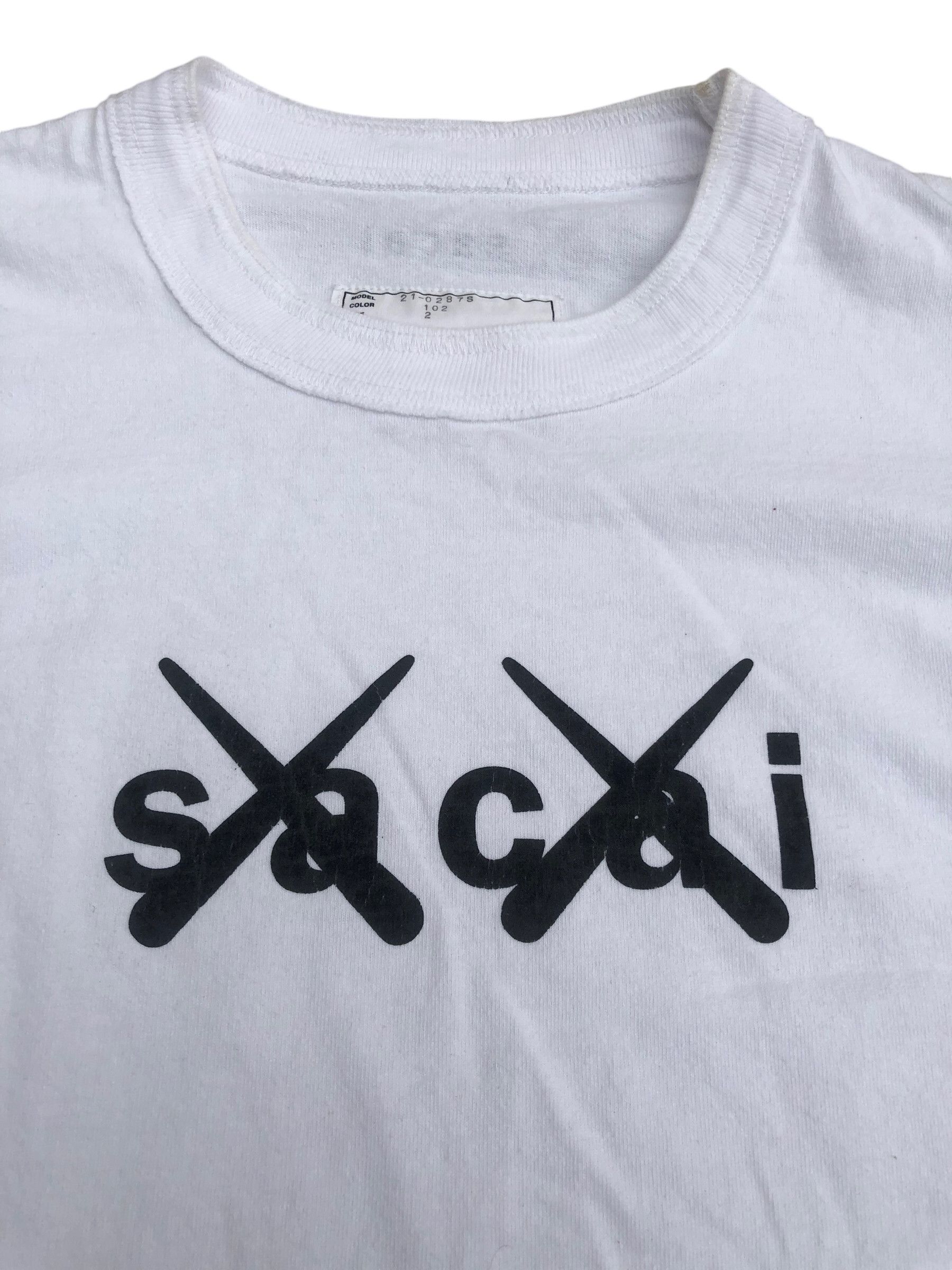 Sacai 💯🔥KAWS x SACAI Flock Print Long Sleeve T-shirt White Size US M / EU 48-50 / 2 - 4 Thumbnail