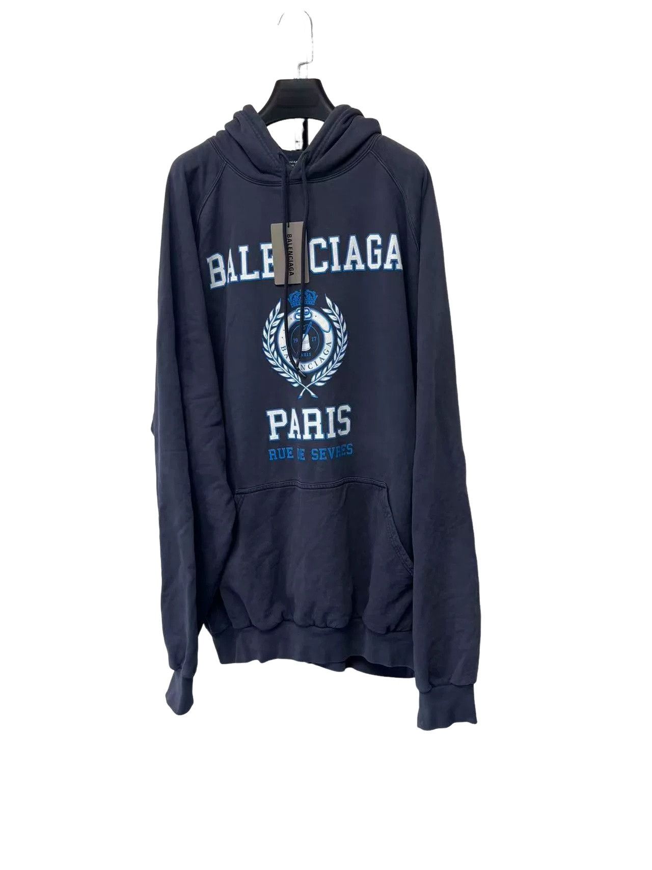 Balenciaga Balenciaga Paris Logo Crest Hoodie Size 3 Size US L / EU 52-54 / 3 - 1 Thumbnail