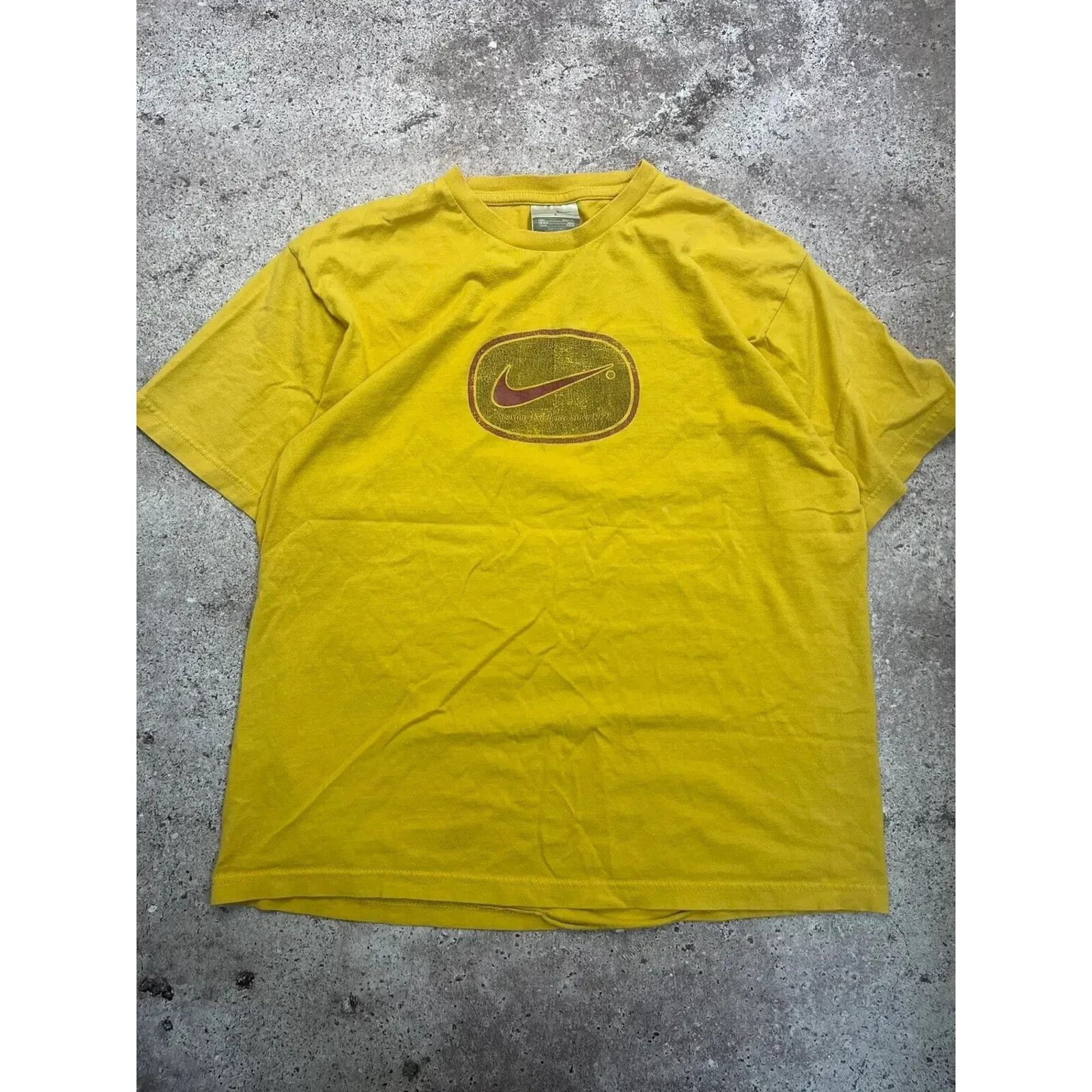 Nike × Vintage Vintage Nike Big Logo Brasil Style T-shirt Size US L / EU 52-54 / 3 - 1 Thumbnail