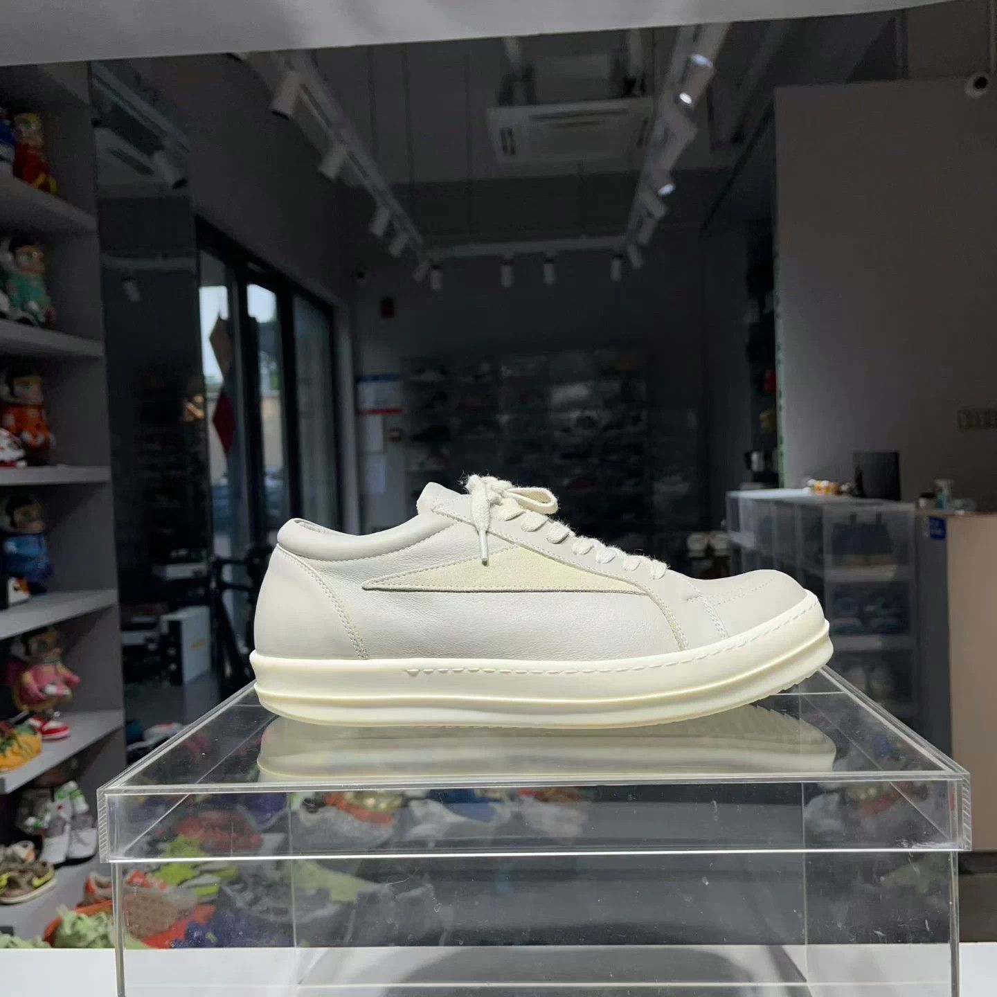 Rick Owens rick owens low top sneakers Size US 9 / EU 42 - 4 Thumbnail