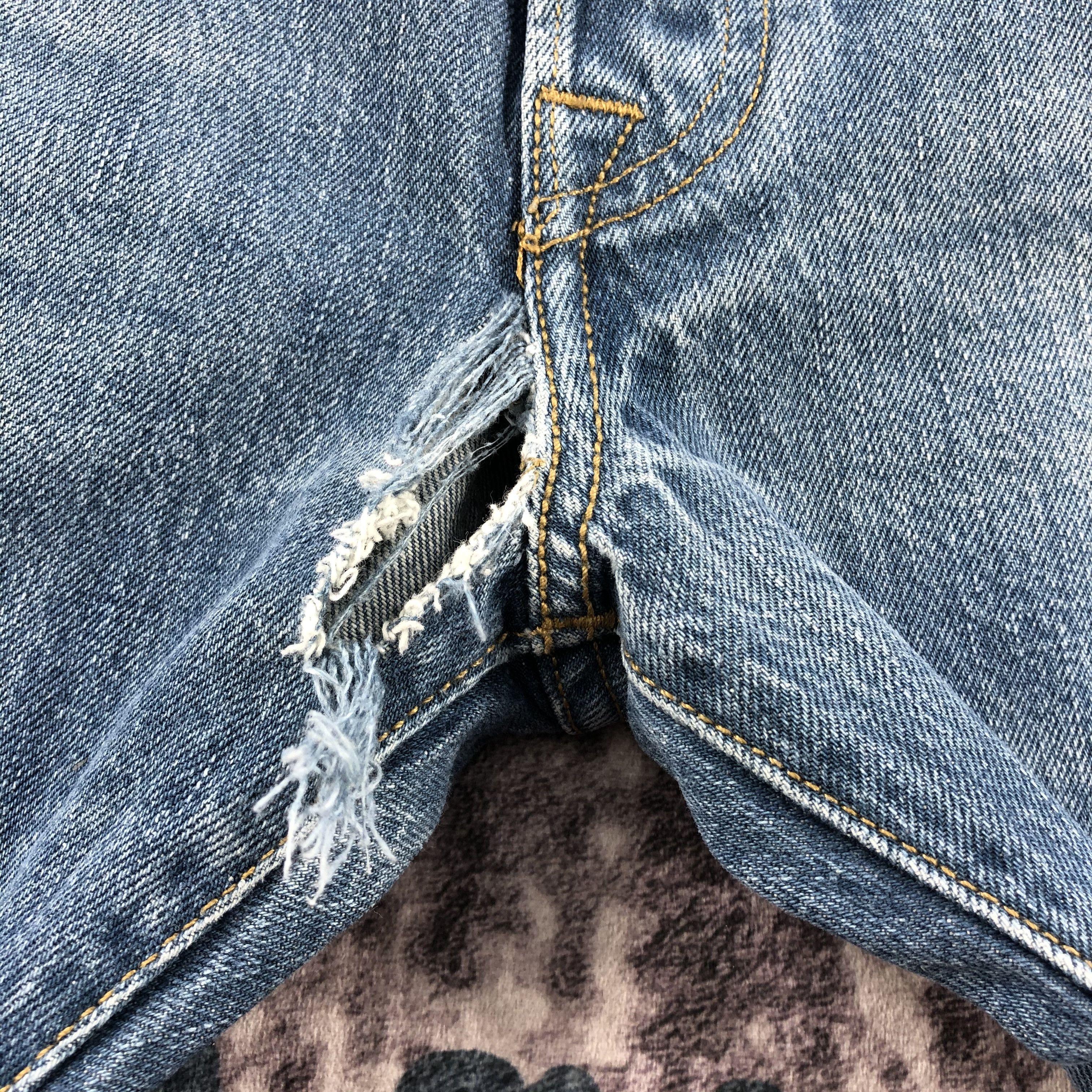 Levi's × Vintage Vintage Blue Wash Levis 501 Jeans-JM2386 Size US 34 / EU 50 - 9 Thumbnail