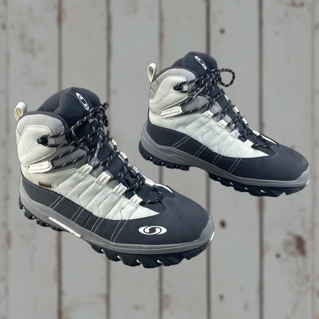 Salomon VINTAGE Salomon Boots Hiking Women 8.5 Gore-Tex Contragrip Gray White Snow Time Winter Mens Womens? Size US 7 / IT 37 - 1 Thumbnail
