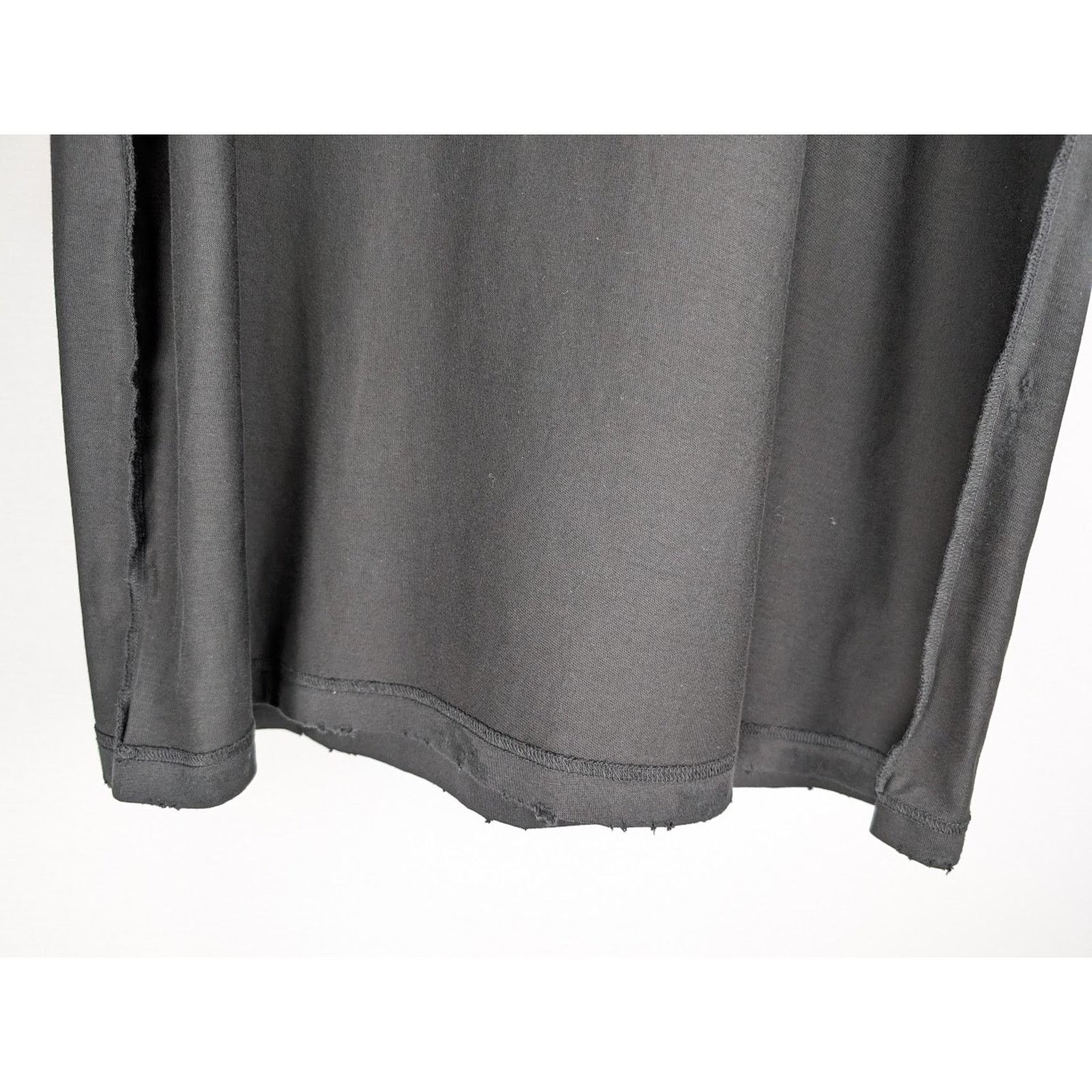 Balenciaga o1rshd1 Inside Out T-Shirt in Faded Black/White Size US L / EU 52-54 / 3 - 14 Thumbnail