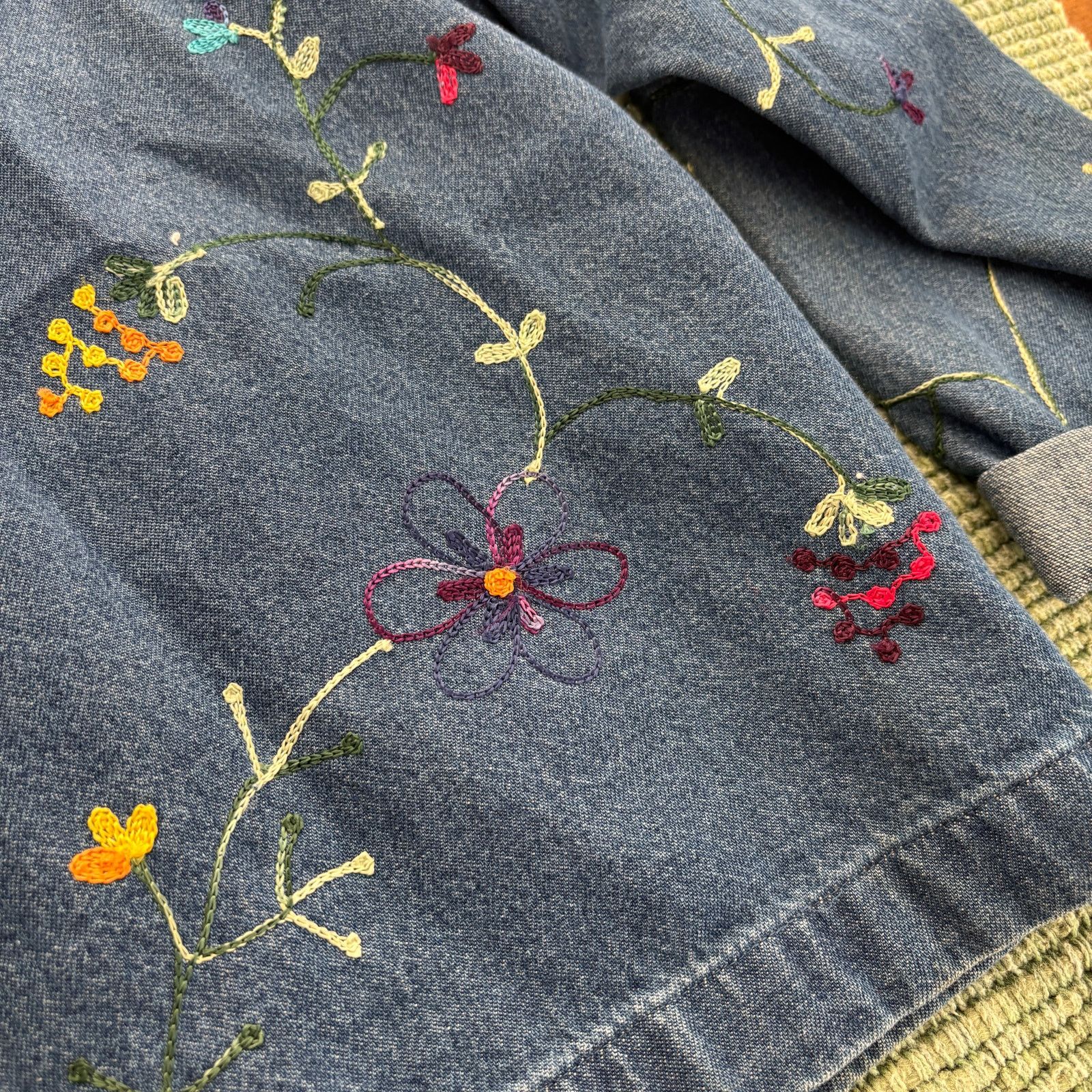 Vintage VTG 90s StudioWorks Chainstitched Floral Denim Womens Jacket Size L / US 10 / IT 46 - 9 Thumbnail