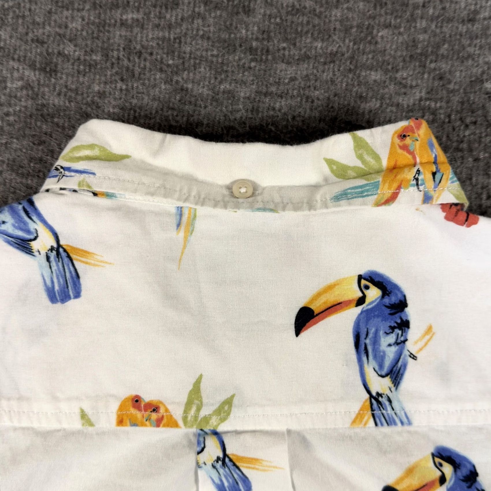 Chubbies Chubbies Shirt Mens Small White Tropical Bird Short Sleeve Button Up Casual Size US S / EU 44-46 / 1 - 5 Thumbnail