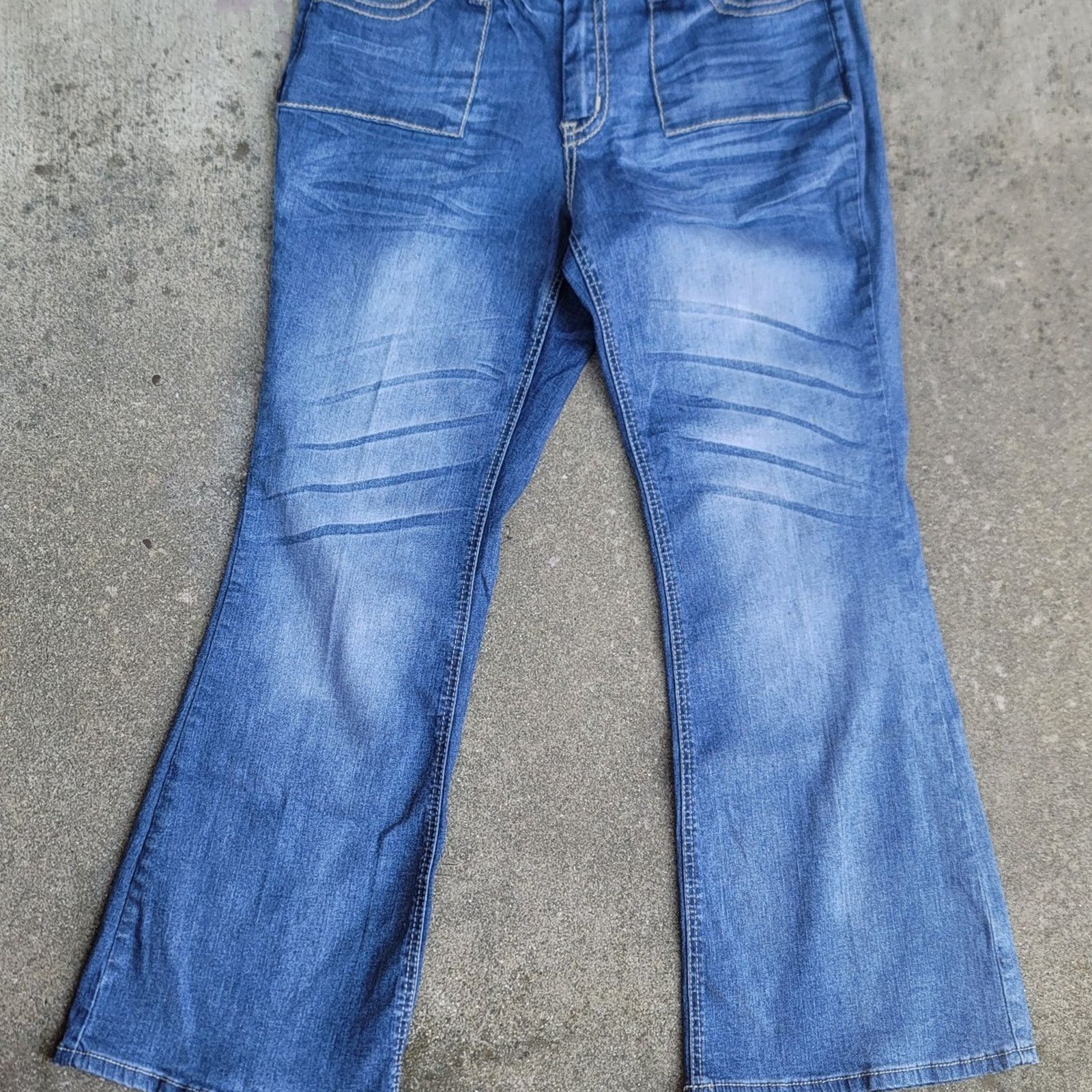 The Unbranded Brand Zanadi Embellished Flare Jeans Size 34" / US 12 / IT 48 - 4 Thumbnail