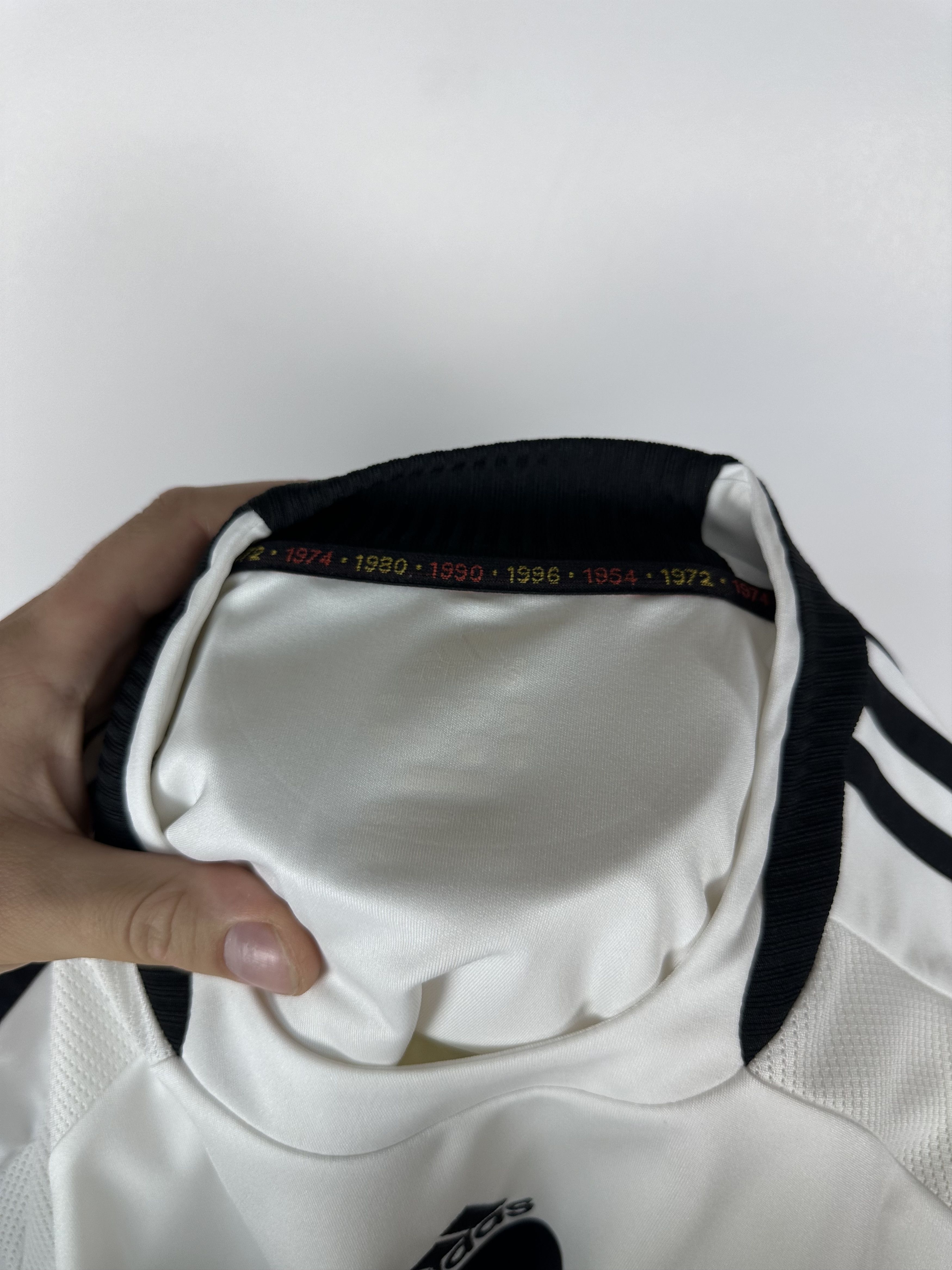 Adidas × Vintage GERMANY 2008 2009 HOME FOOTBALL SHIRT SOCCER JERSEY ADIDAS Size US L / EU 52-54 / 3 - 11 Thumbnail
