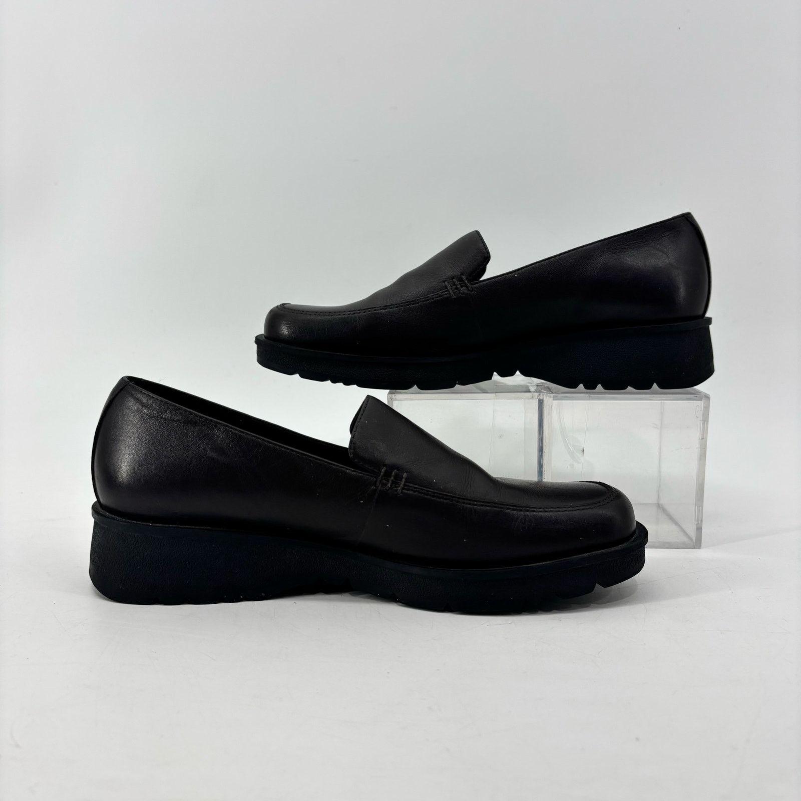 Other Bare Traps Ecstasy Brown Womens Loafers Size 6 Leather Slip Size US 6 / IT 36 - 8 Thumbnail