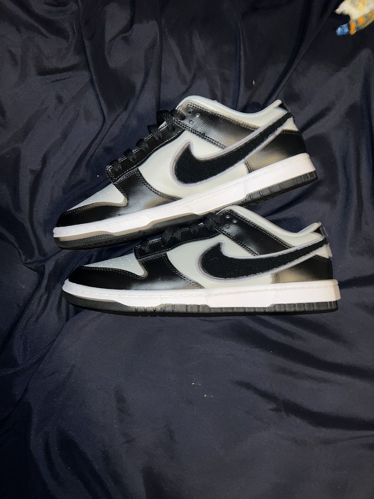 Nike Nike Dunk Chenille Swoosh Black Grey Fog Size 10 Size US 10 / EU 43 - 2 Thumbnail