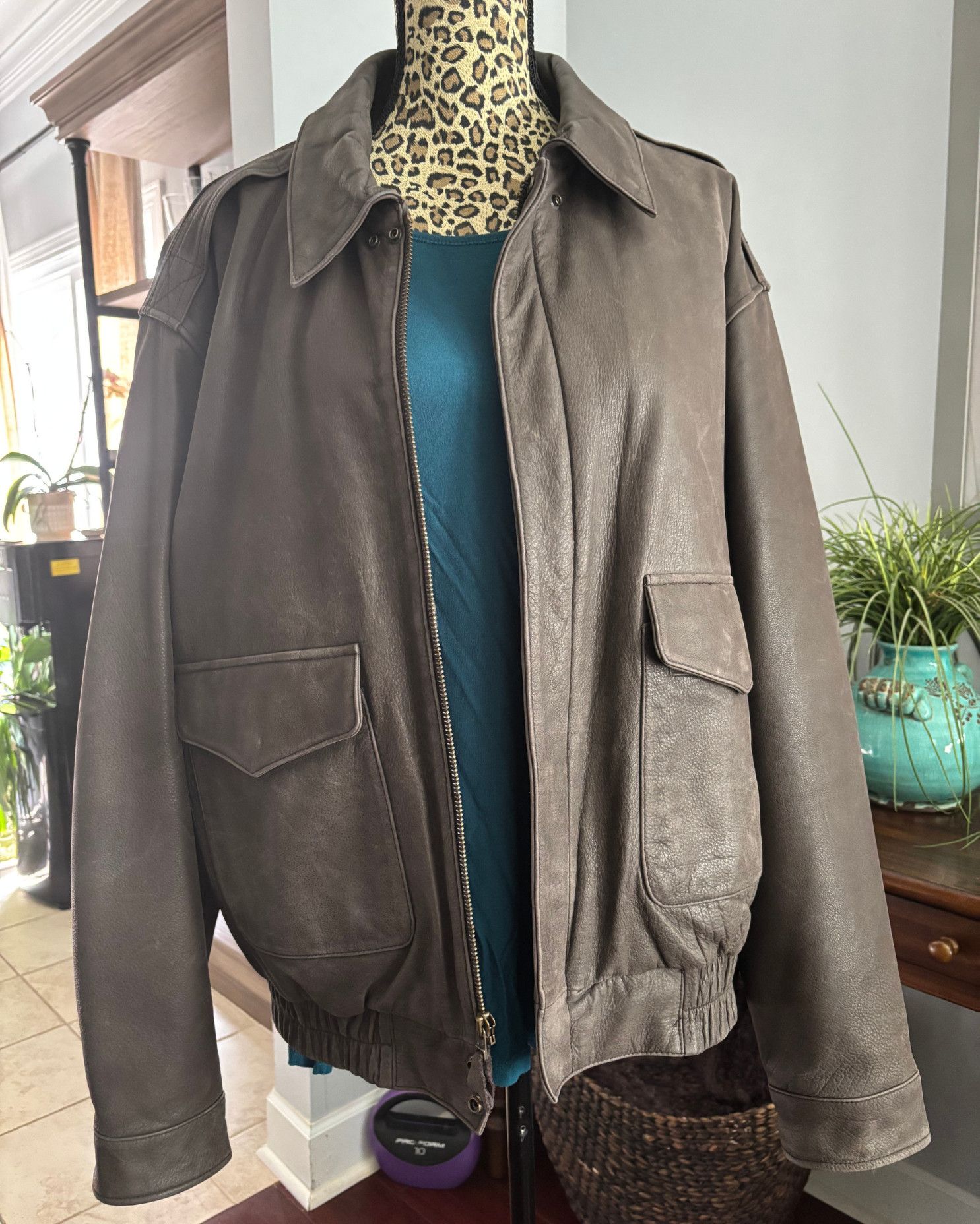 G-III Vintage G-III Genuine Leather Bomber Jacket – Size Large Size US L / EU 52-54 / 3 - 1 Thumbnail