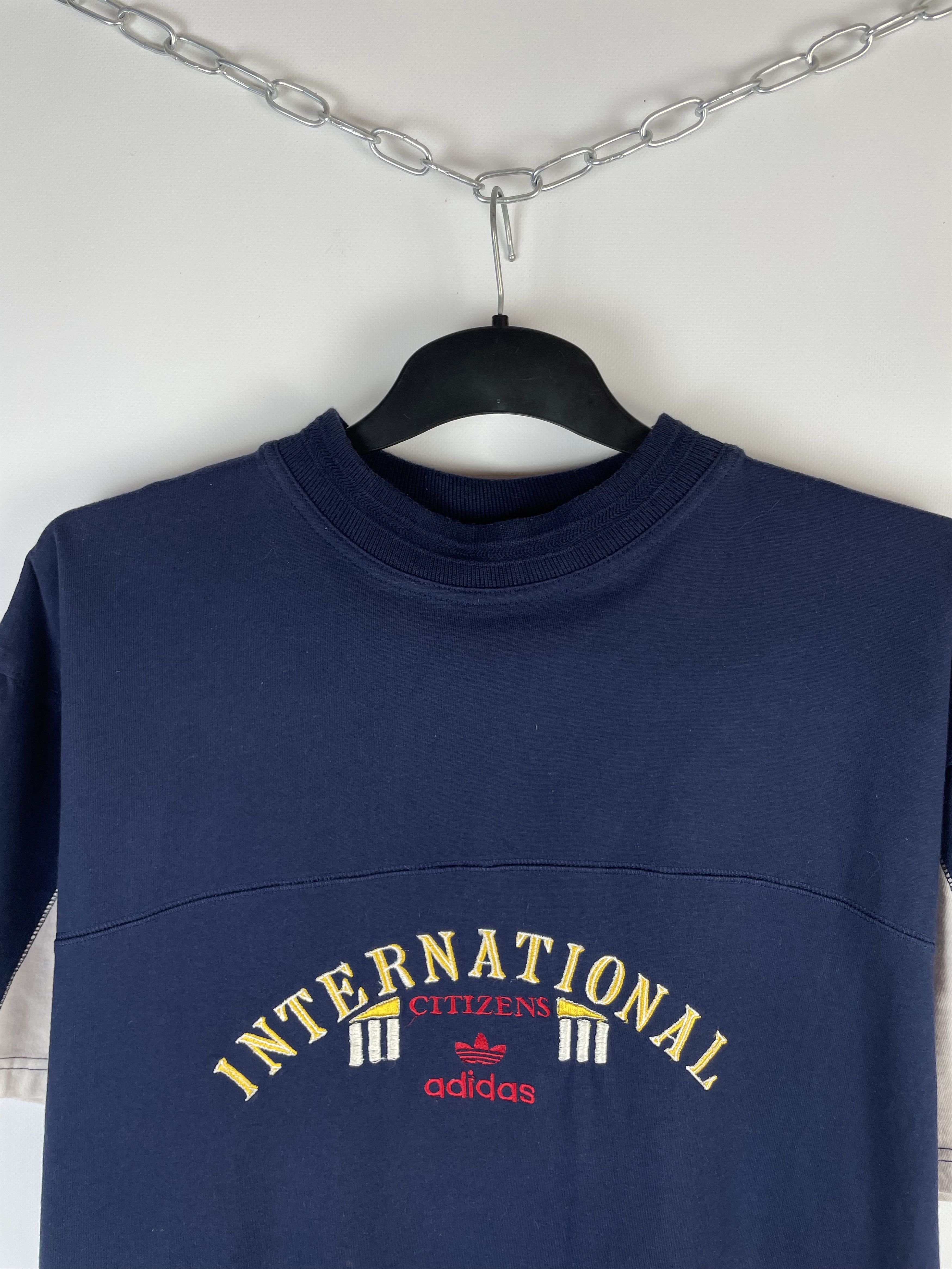 Adidas Mens Adidas International Vintage T-Shirt 90s Size US L / EU 52-54 / 3 - 4 Thumbnail
