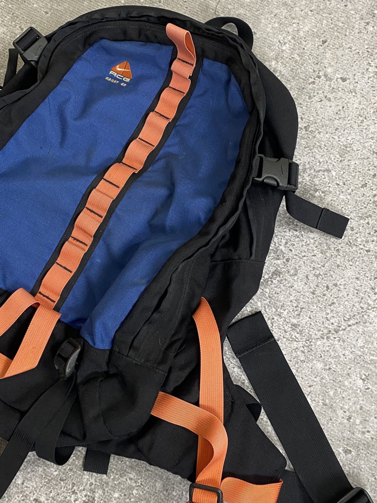 Nike ACG Vintage Nike ACG Karst 40 Backpack Size ONE SIZE - 6 Thumbnail