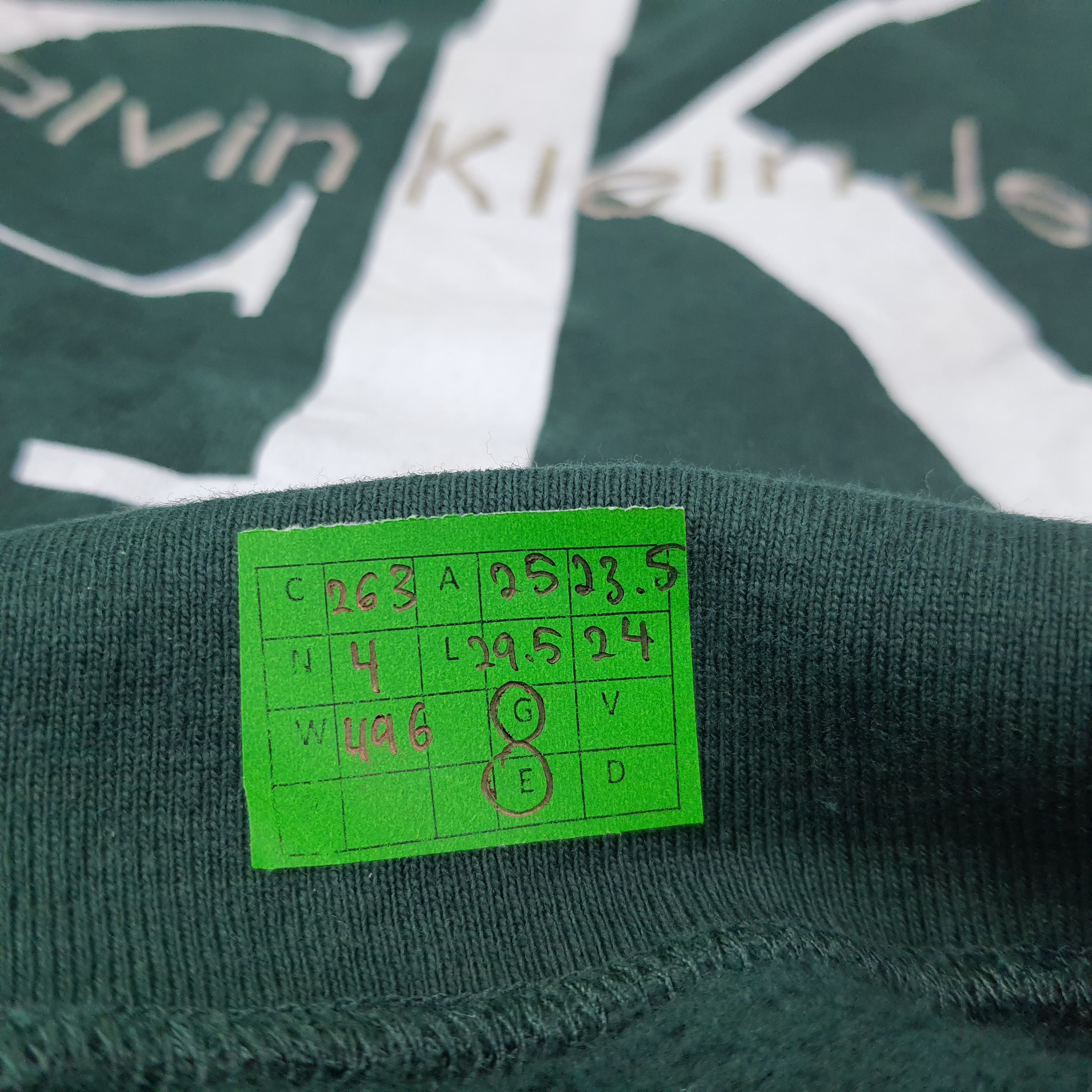 Calvin Klein Vintage Calvin Klein Embroidery Sweatshirt C263N4 Size US XL / EU 56 / 4 - 7 Thumbnail