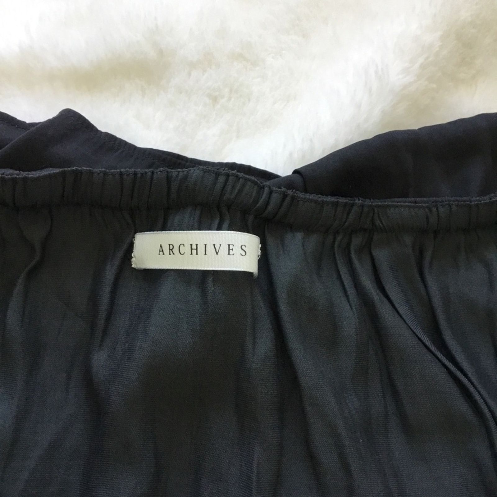 Other Archives Black Ruffled Off-The-Shoulder Top Size M / US 6-8 / IT 42-44 - 11 Thumbnail
