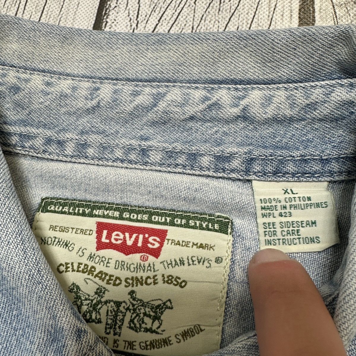 Levi's × Vintage Vintage Levi’s denim shirt Size US XL / EU 56 / 4 - 5 Thumbnail
