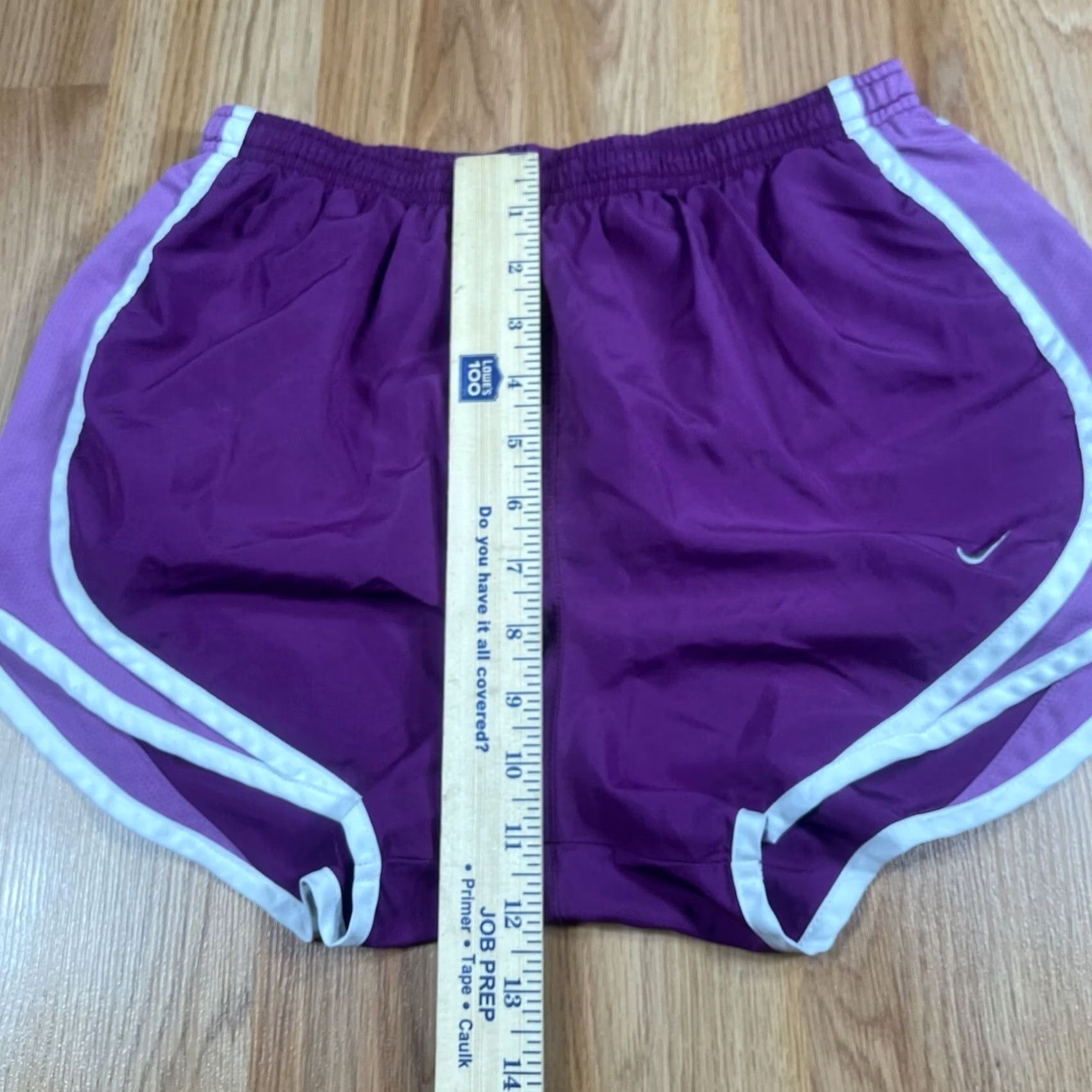 Nike Nike Shorts Womens Size Small Purple Dri Fit Athletic Running Cross Training Size 28" / US 6 / IT 42 - 5 Thumbnail