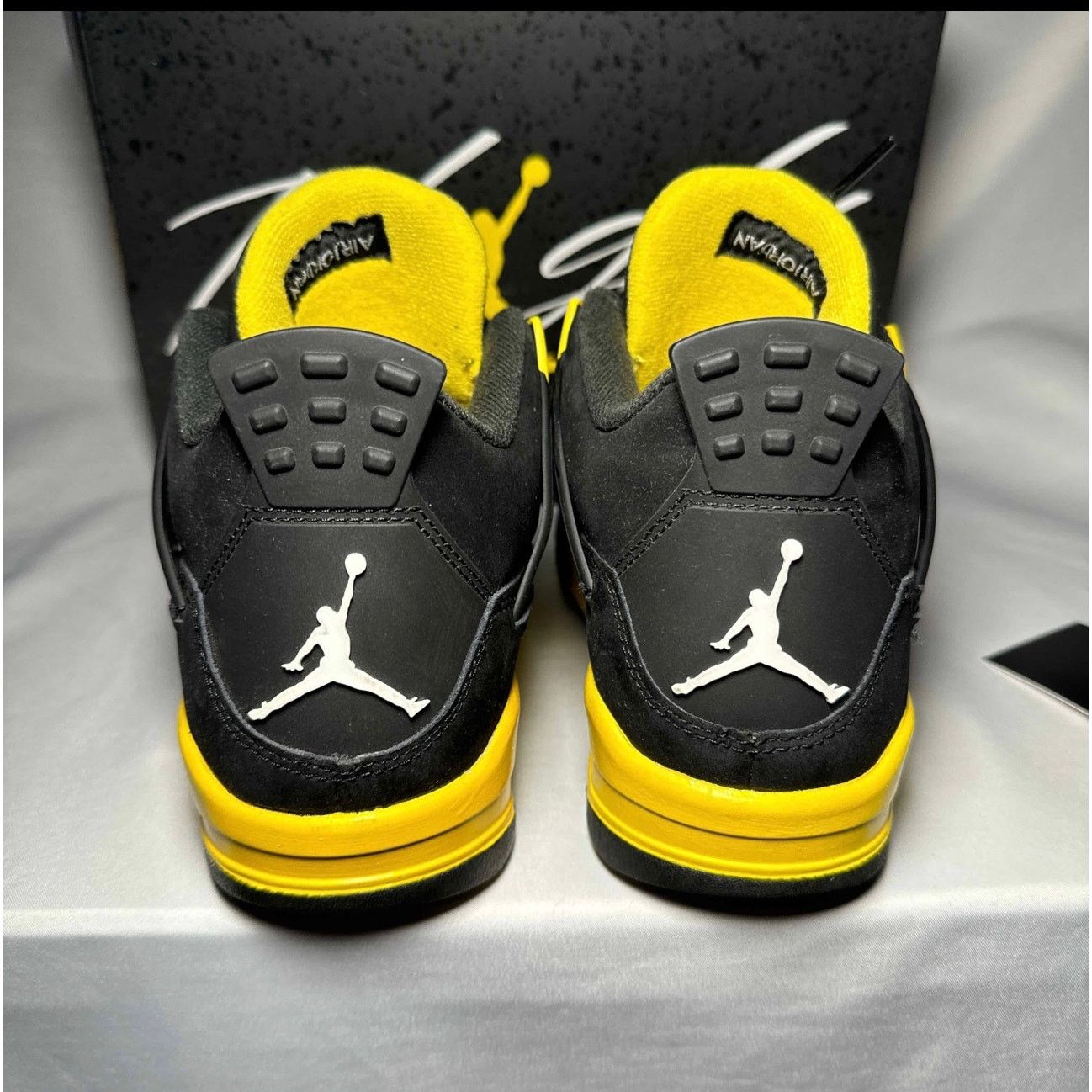 Jordan Brand × Nike Size 6.5 Nike Air Jordan 4 Retro GS Thunder 2023 Men's Shoes Size US 6.5 / EU 39-40 - 5 Thumbnail