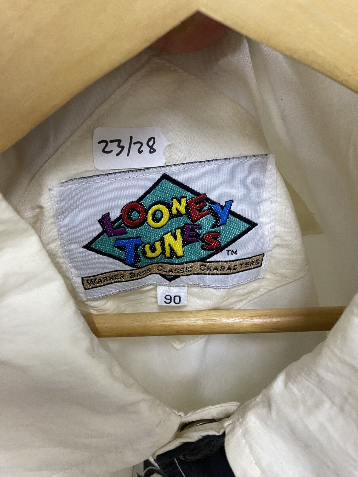 Warner Bros Warner Bros Looney Tunes Size US XL / EU 56 / 4 - 4 Thumbnail