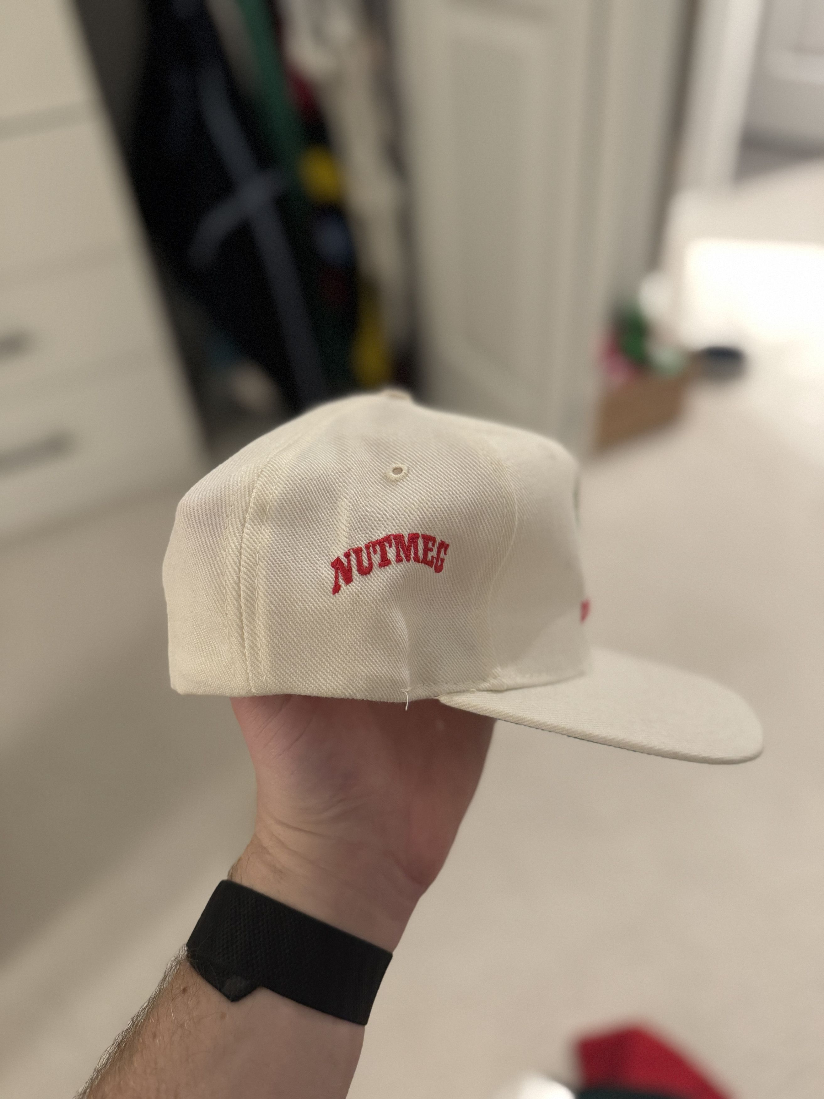 Nutmeg *Vintage* Nutmeg Oregon Ducks 1994 Rose Bowl Snapback Hat Size ONE SIZE - 2 Thumbnail