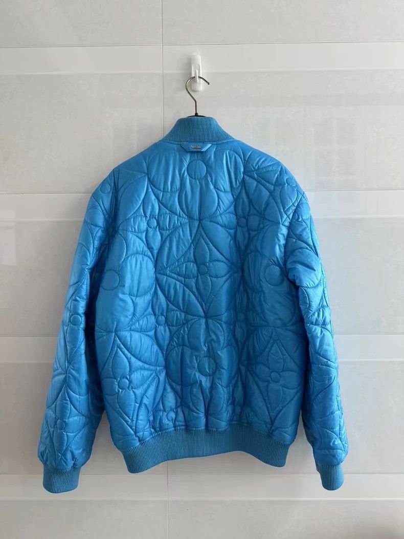 Louis Vuitton Louis Vuitton Blue embossed cotton print jacket Size US S / EU 44-46 / 1 - 2 Thumbnail