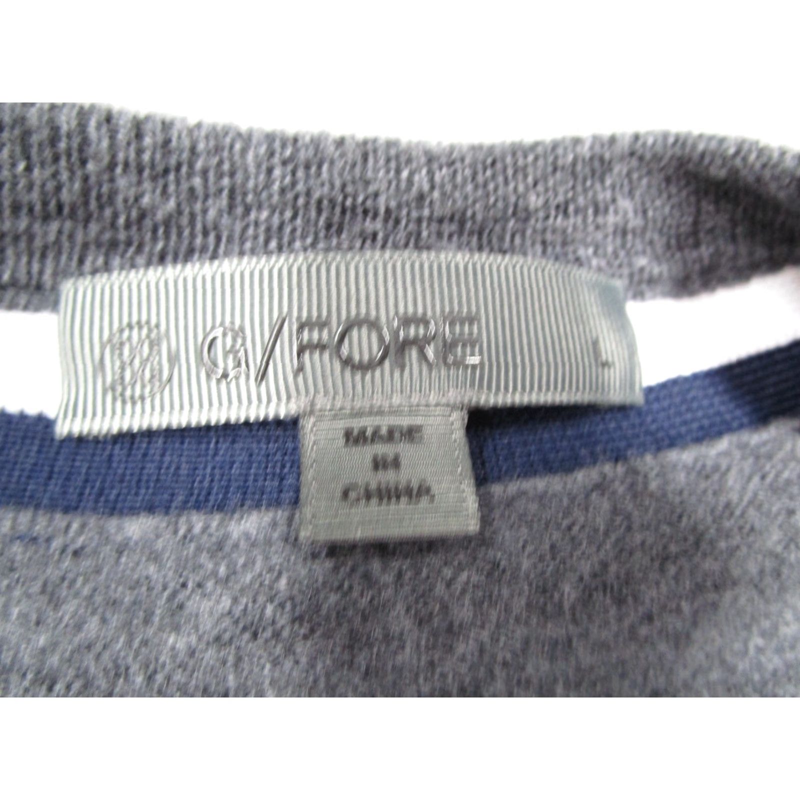 G/FORE G/FORE Sweater Mens Large Gray Colourblock Wool Crew Golf Crest Patch Pullover Size US L / EU 52-54 / 3 - 3 Thumbnail