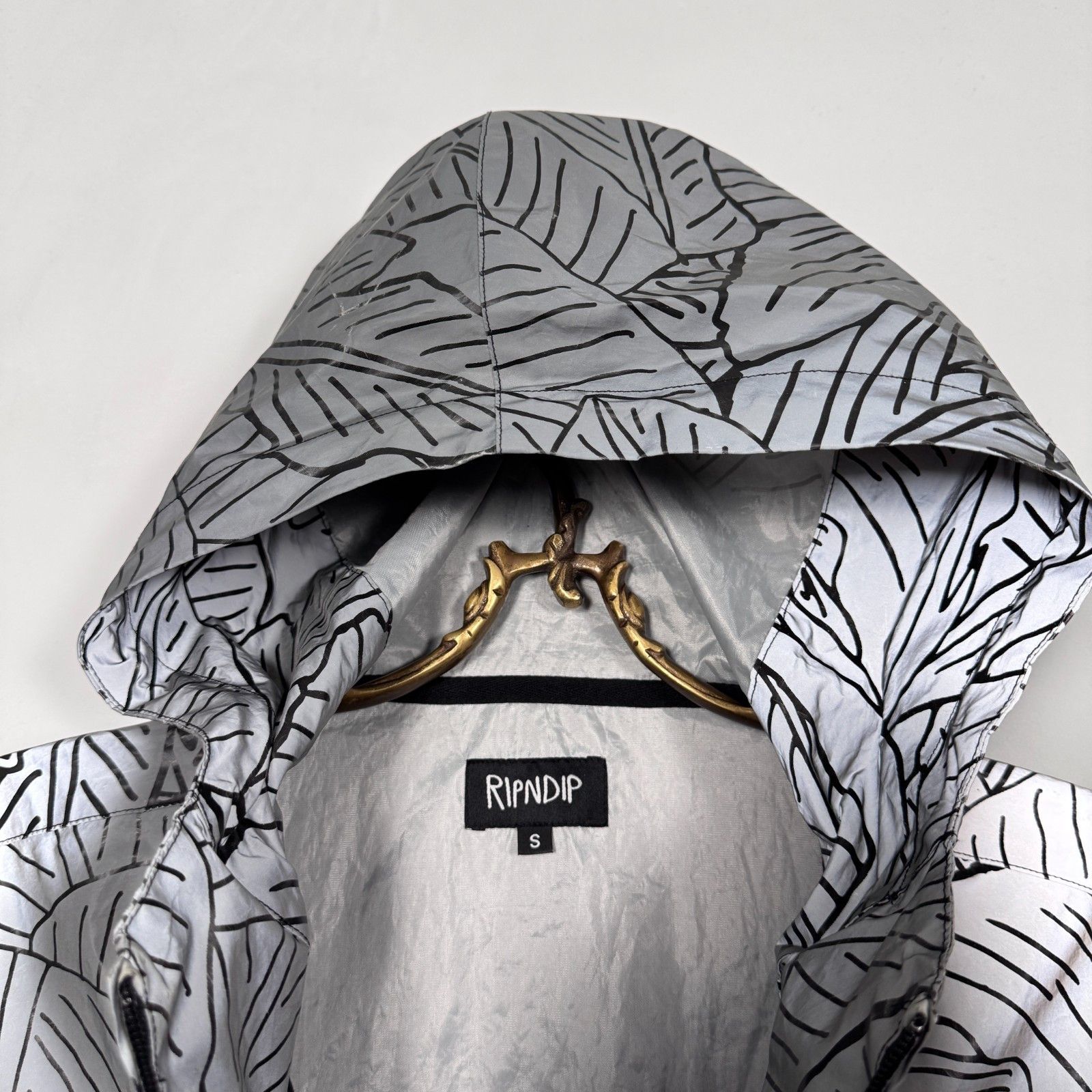 RIPNDIP RIPNDIP Vintage Printed Reflective Hooded Jacket Y2K Size US M / EU 48-50 / 2 - 12 Thumbnail