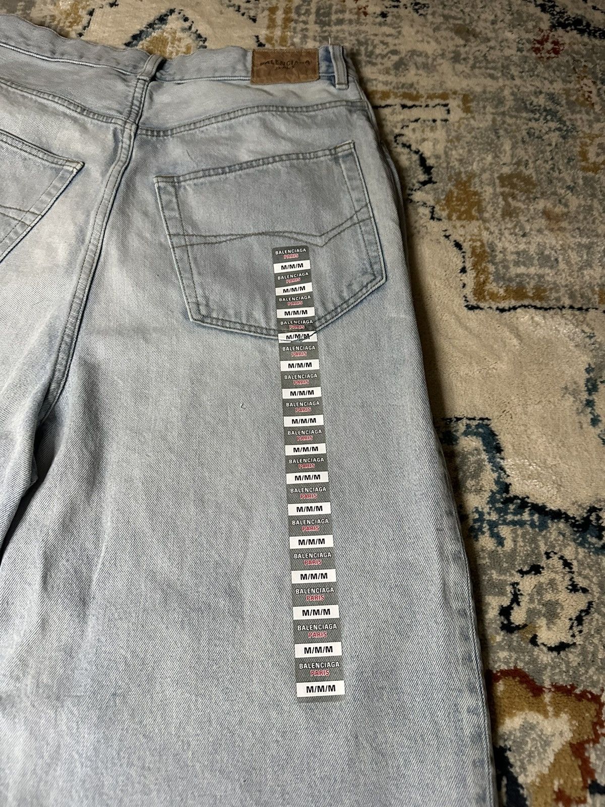 Balenciaga Balenciaga Denim Size Sticker Jeans Medium Size US 32 / EU 48 - 2 Thumbnail
