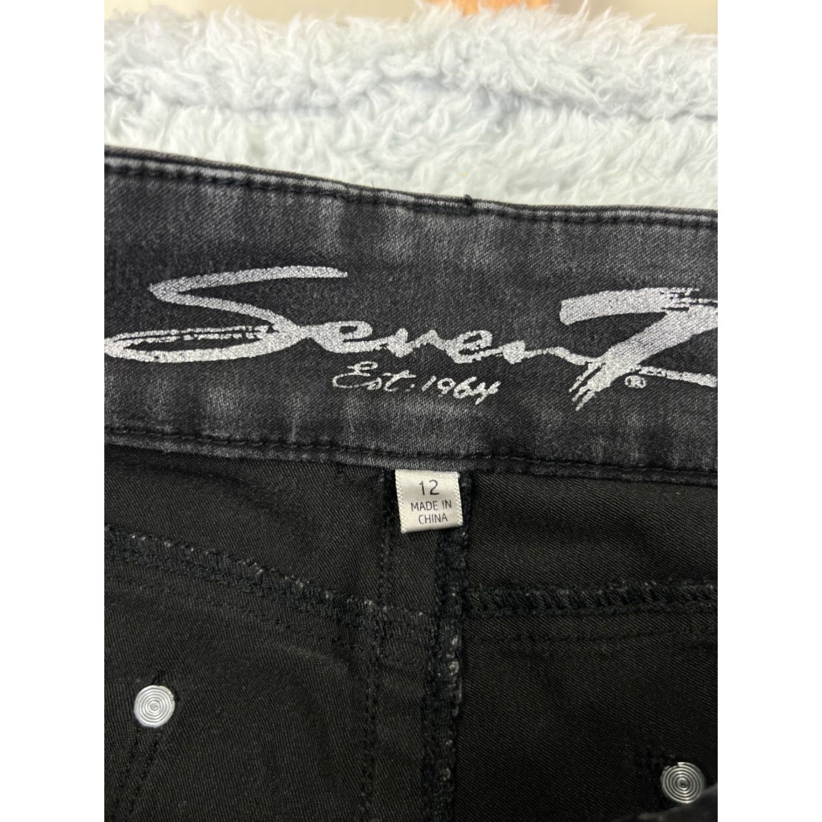 Vintage Vintage Seven7 Women's Skinny Jeans 12 Black Denim Mid Rise Embroidered Cotton Blend Size 34" / US 12 / IT 48 - 4 Thumbnail