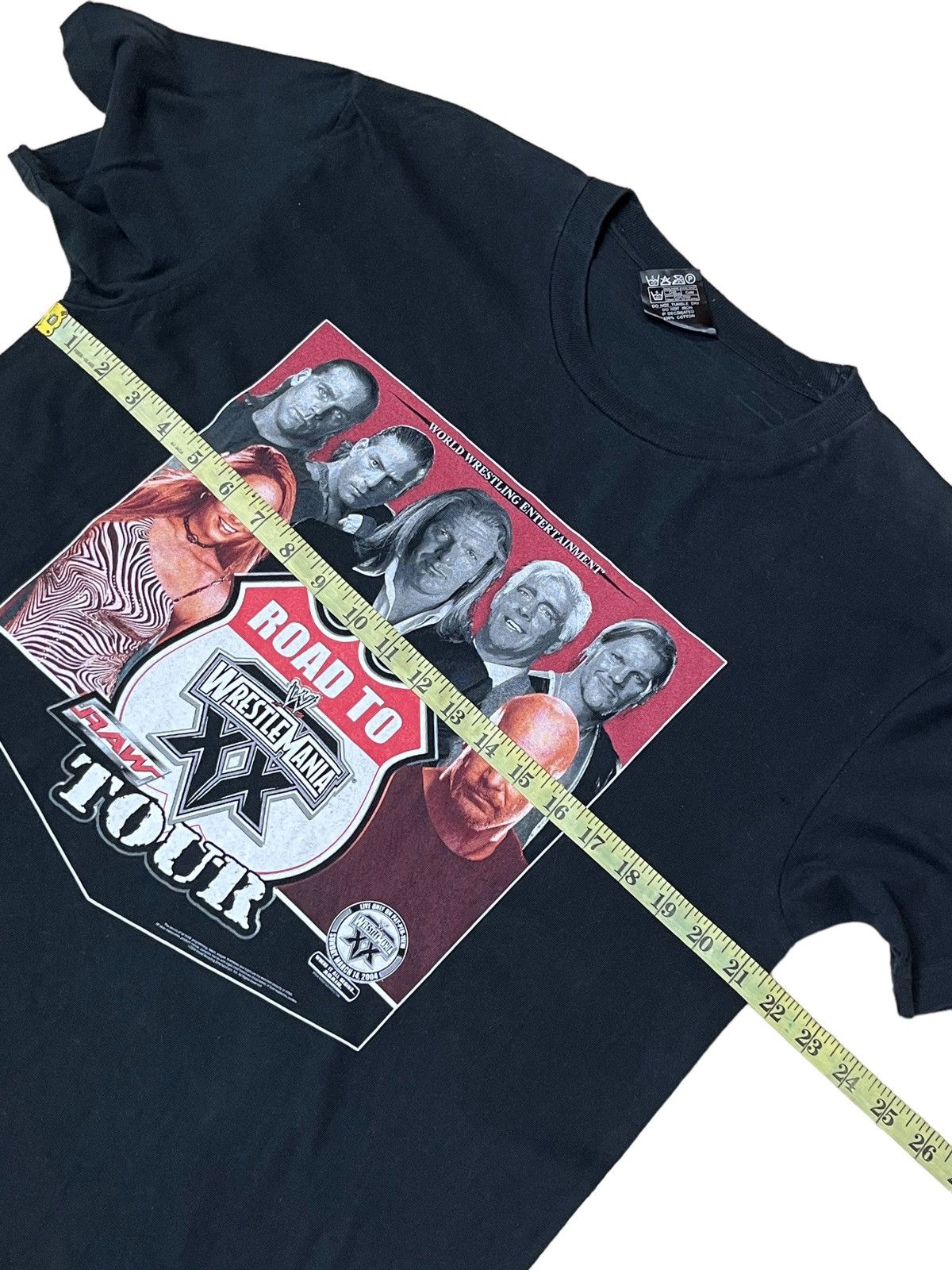 Vintage VINTAGE Y2K WRESTLING WWE RAW TOUR MANIA JAPAN 2004 T SHIRT Size US L / EU 52-54 / 3 - 7 Thumbnail
