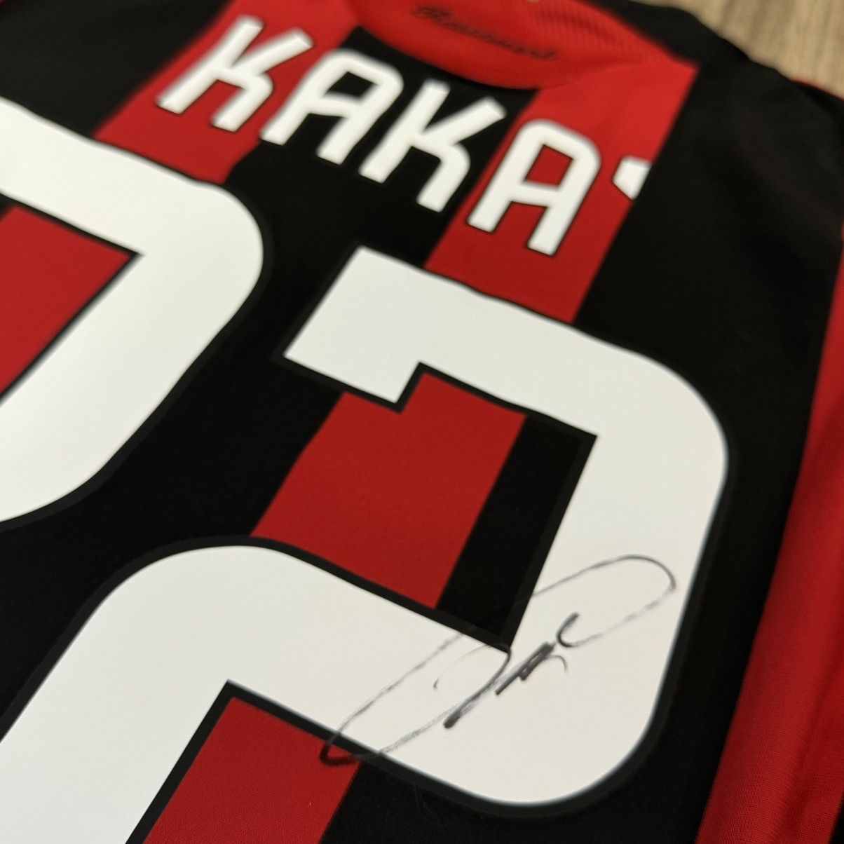 Adidas AC Milan 08/09 longsleeves signed home shirt #22 Kaka Size US S / EU 44-46 / 1 - 6 Thumbnail