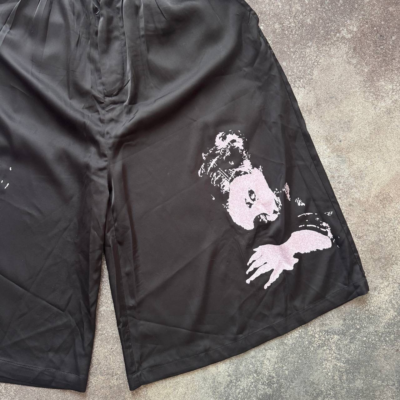 Yohji Yamamoto Yohji Yamamoto Pour Homme SS22 O-Beroko Silk Wide Shorts Size US 32 / EU 48 - 8 Thumbnail