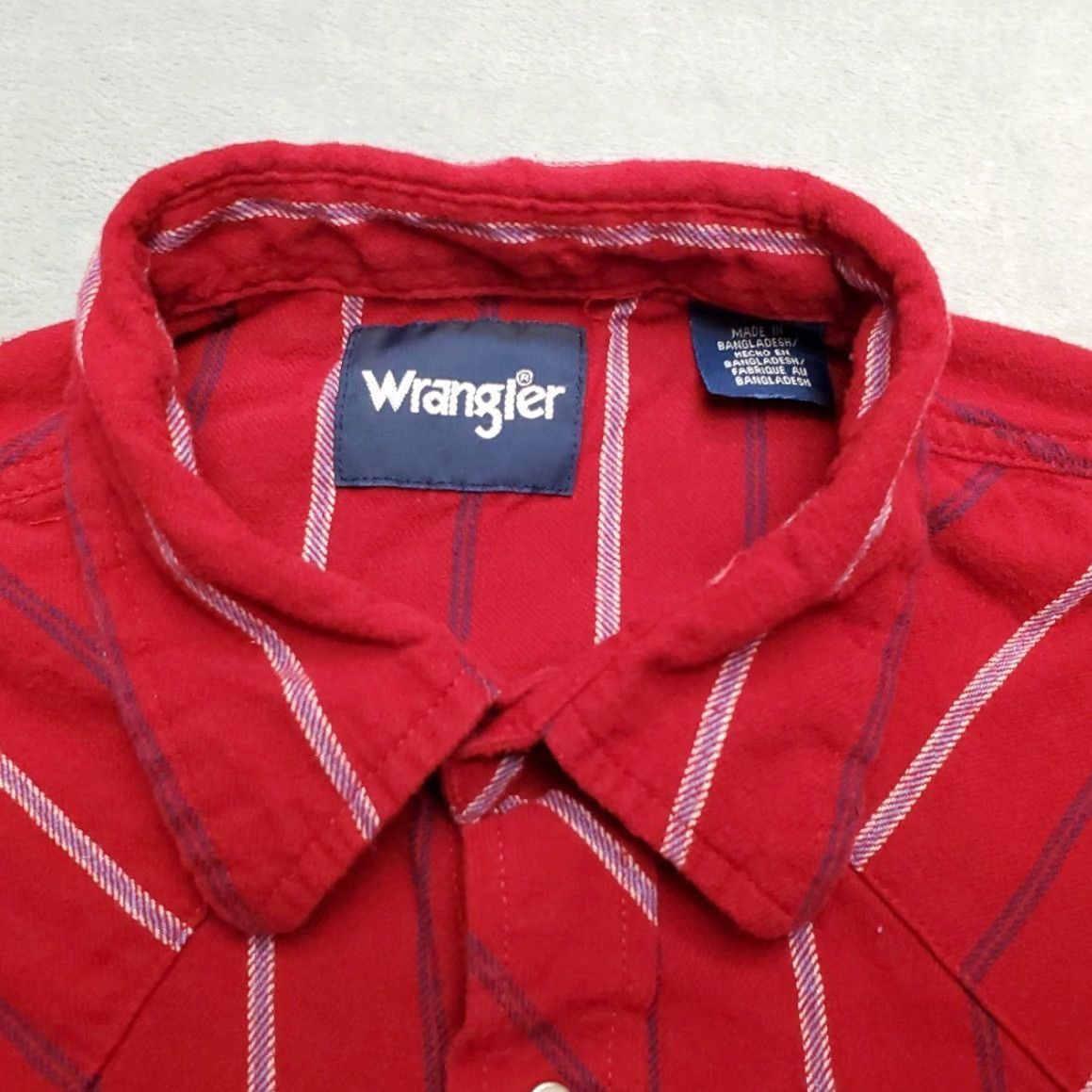 Wrangler VINTAGE Wrangler Shirt Mens L Red Striped Flannel Pearl Snap Western Cowboy Retro Y2K Size US L / EU 52-54 / 3 - 4 Thumbnail
