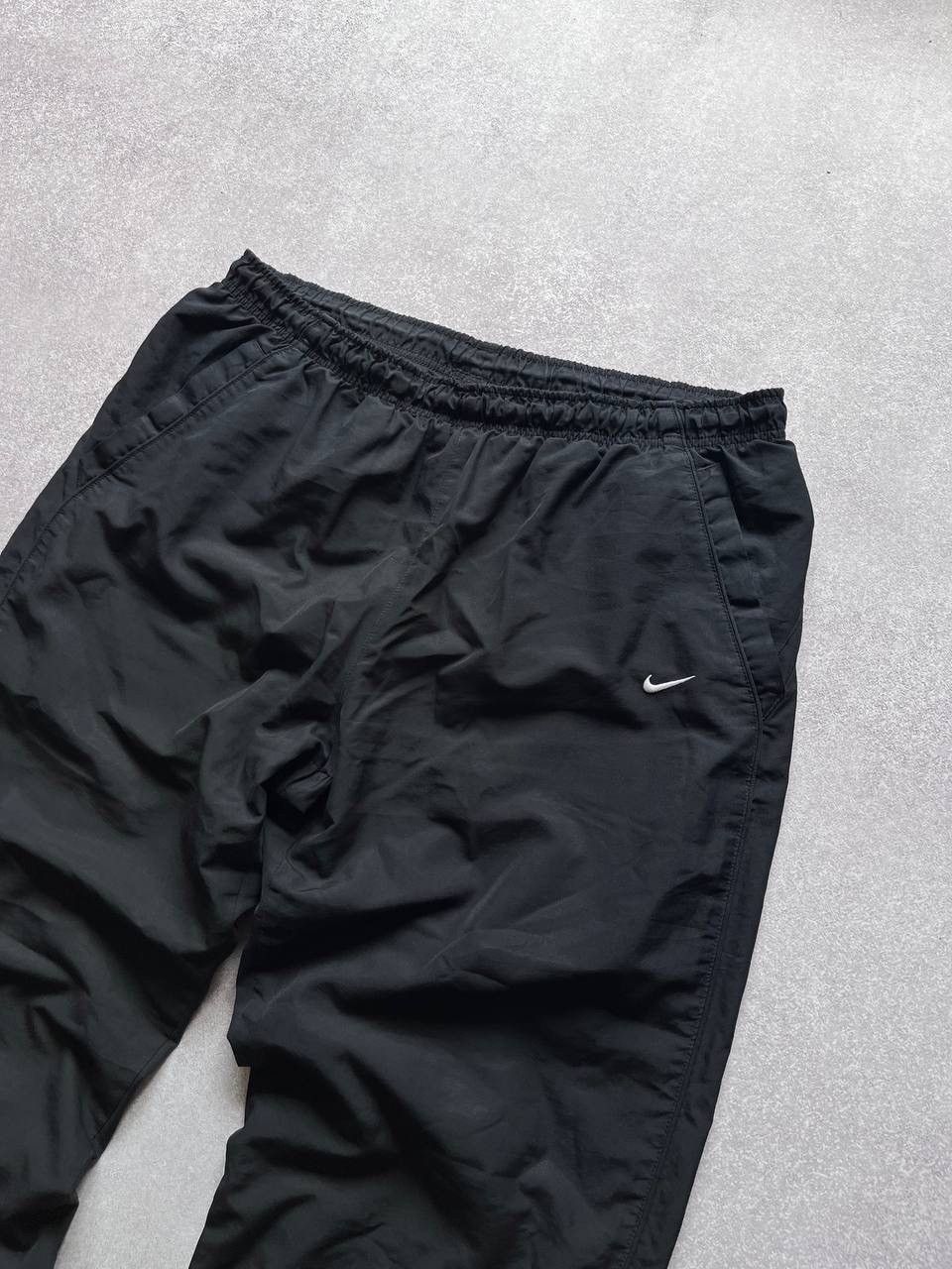 Nike Vintage Nike Swoosh Baggy Nylon Trackpants Y2K 36 Size US 36 / EU 52 - 3 Thumbnail