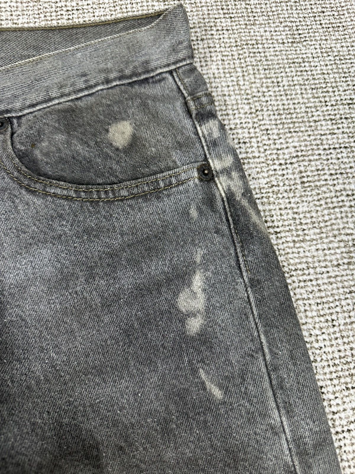 Levi's 90s Levis 501 Usa Grey Bleach Effect W30 D760 Size US 30 / EU 46 - 4 Thumbnail