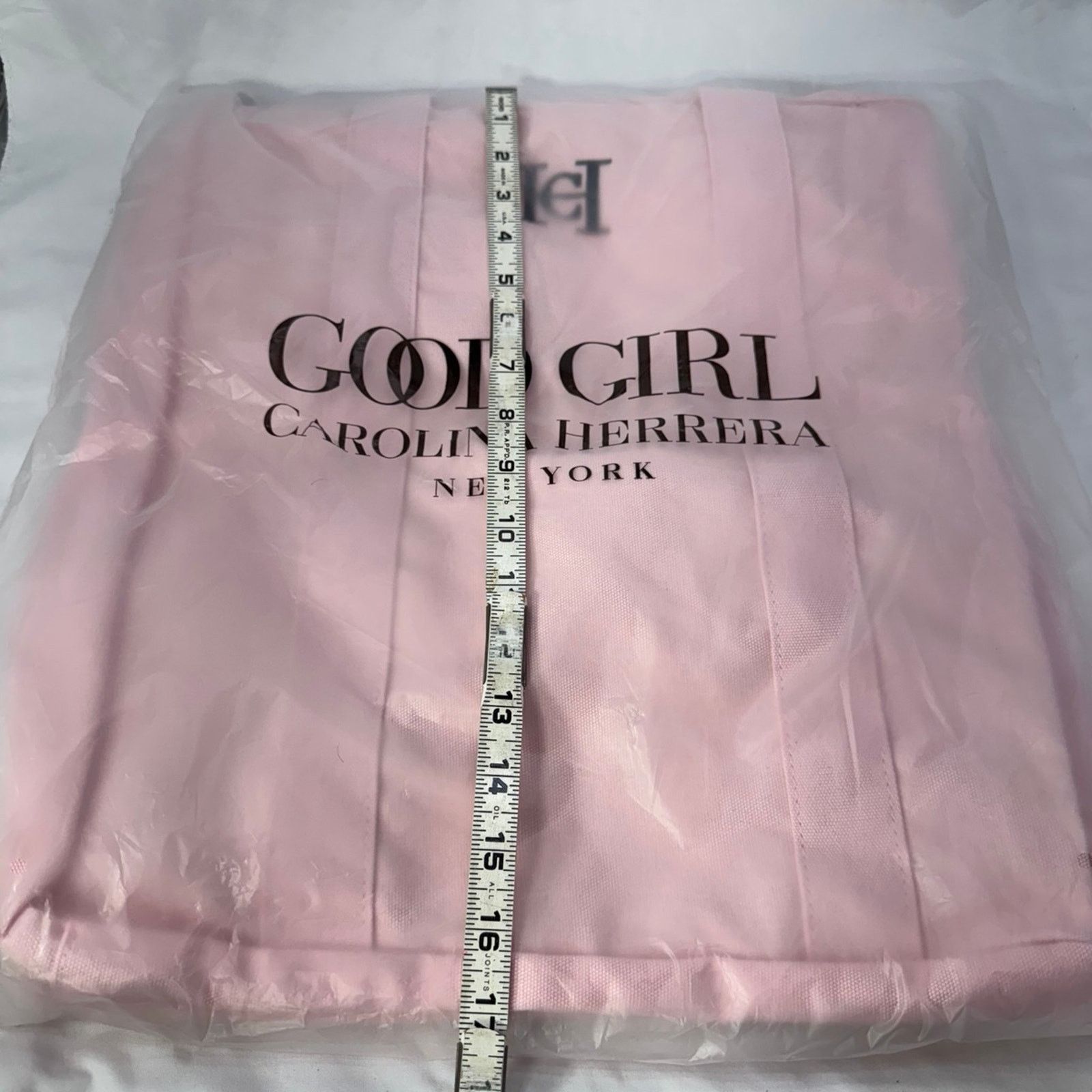 Carolina Herrera New! Unopened! Carolina Herrera Good Girl canvas bag Size ONE SIZE - 4 Thumbnail