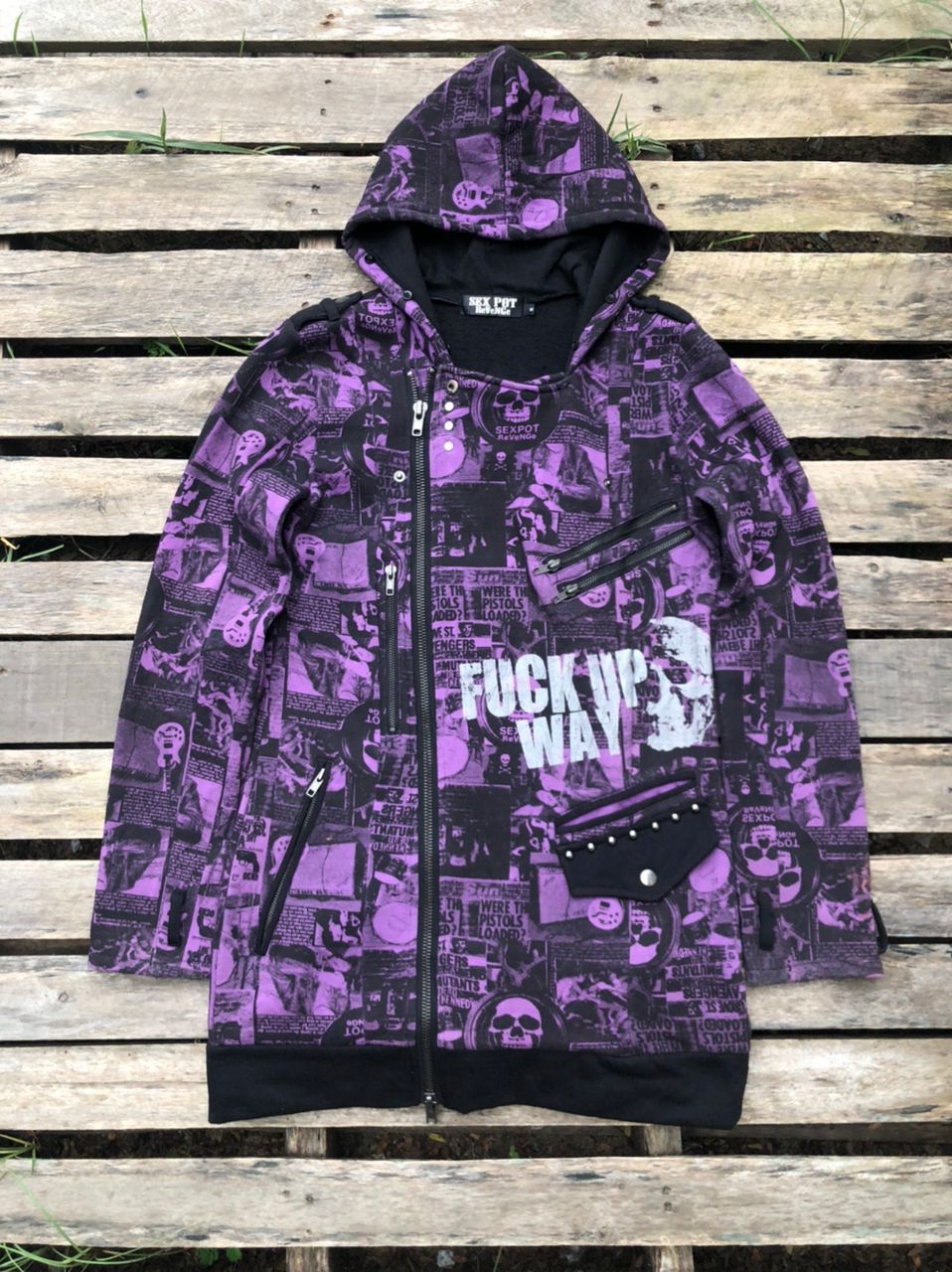 Japanese Brand × Seditionaries × Vintage Vintage Sex Pot Revenge Hoodie Seditionaries Punk Bondage Size US S / EU 44-46 / 1 - 1 Thumbnail
