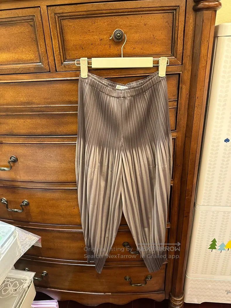 Issey Miyake Issey Miyake Gradient Puff Trousers Size 25" / US 0 / IT 36 - 1 Thumbnail