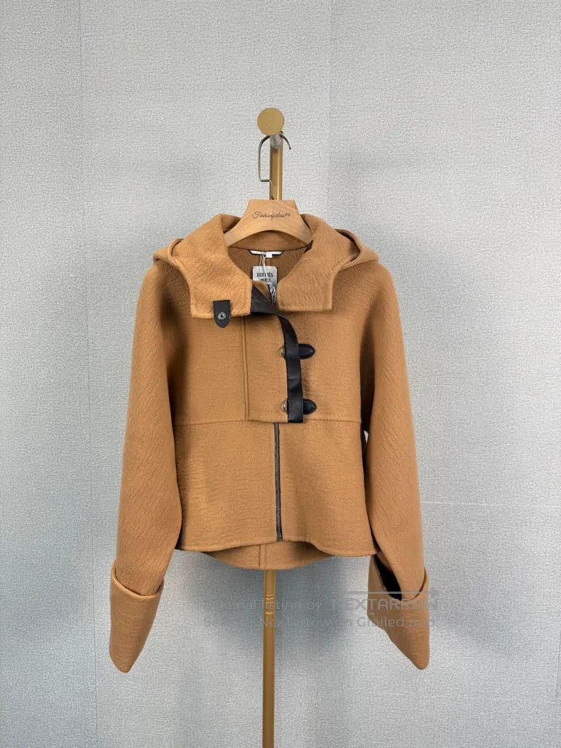 Hermes Hermes Short Tweed Coat Size XXS / US 00 / IT 34 - 1 Thumbnail